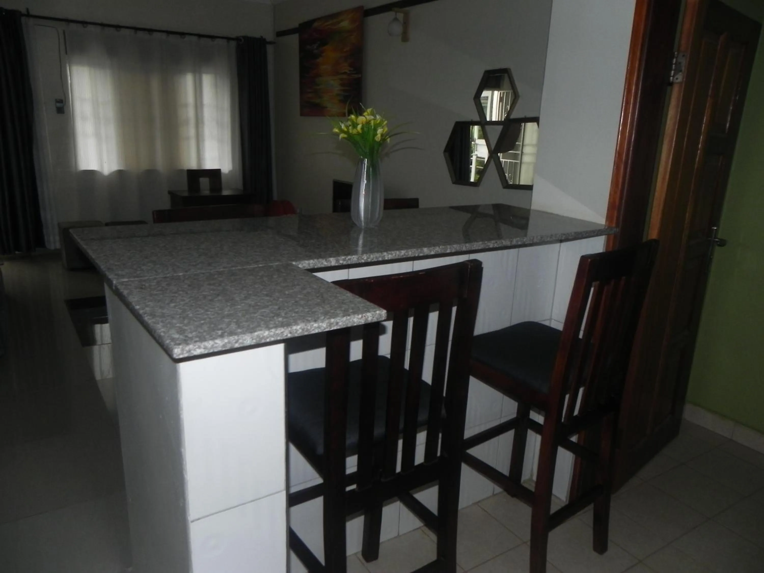 Kitchen or kitchenette in MAMIKKI Hotel Apartments
