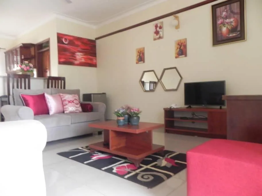 TV and multimedia in MAMIKKI Hotel Apartments