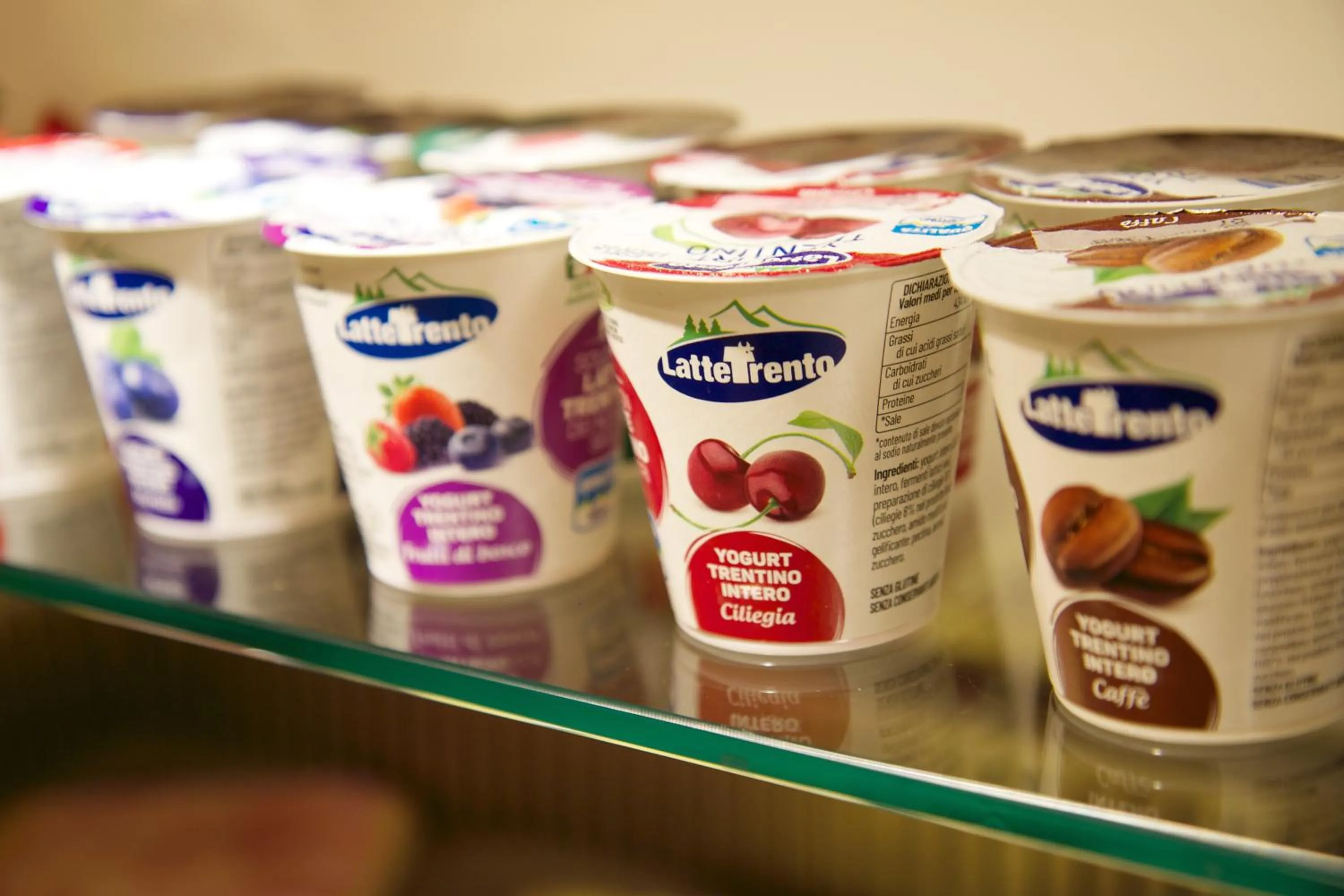 Buffet breakfast in Hotel La Palù