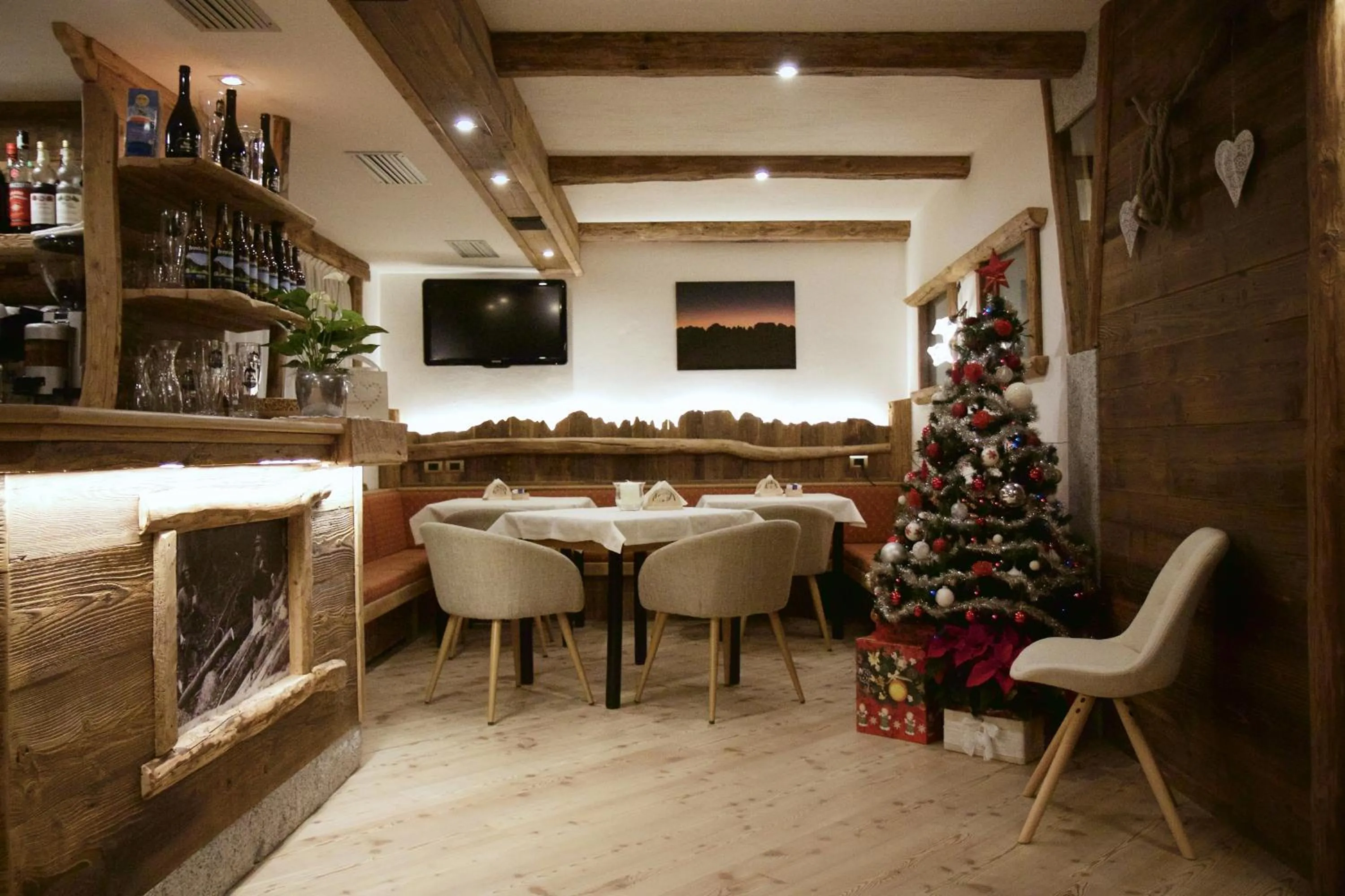 Lounge or bar in Hotel La Palù
