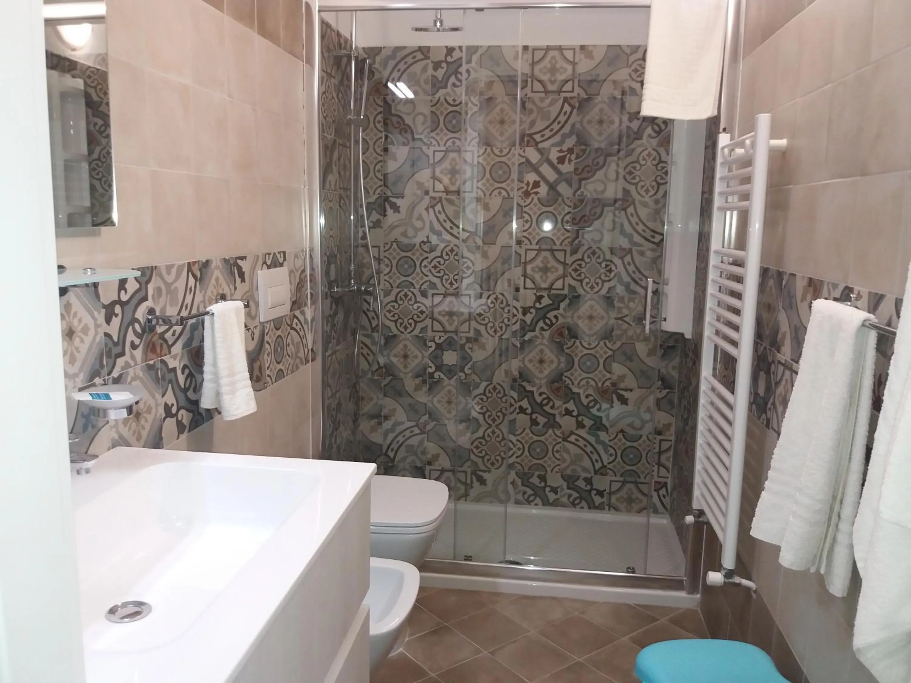 Shower in Antico Palazzo Spinola