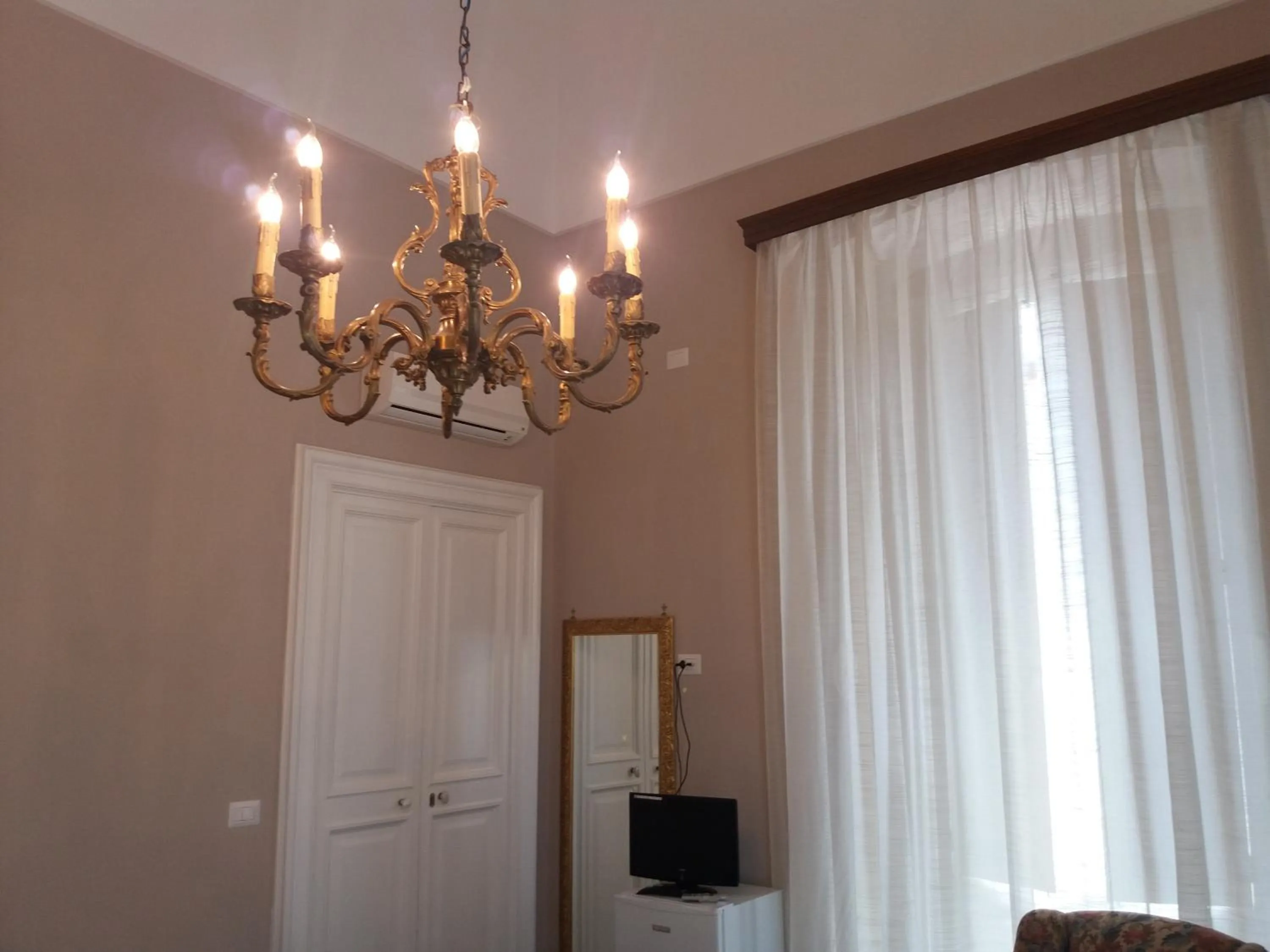 Antico Palazzo Spinola