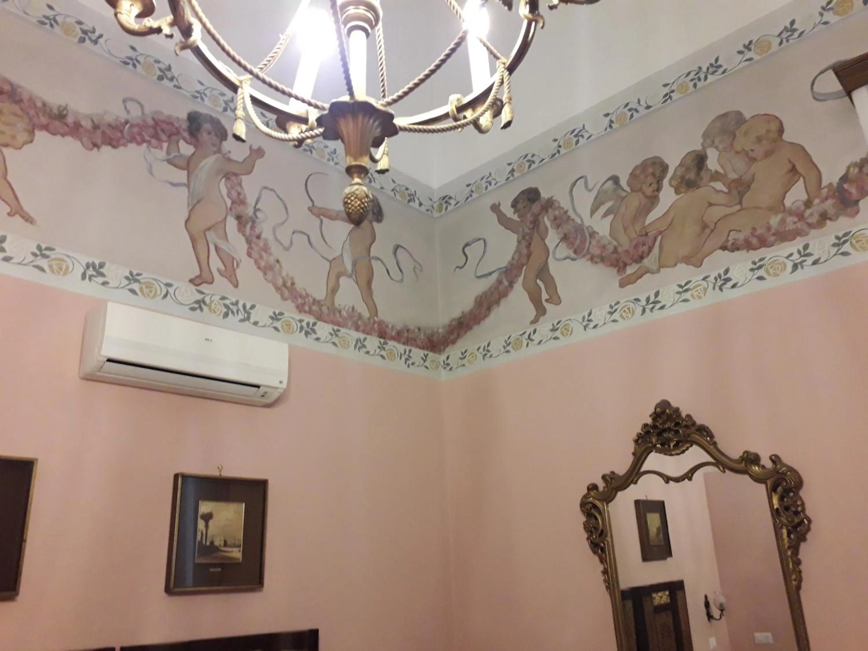 Antico Palazzo Spinola