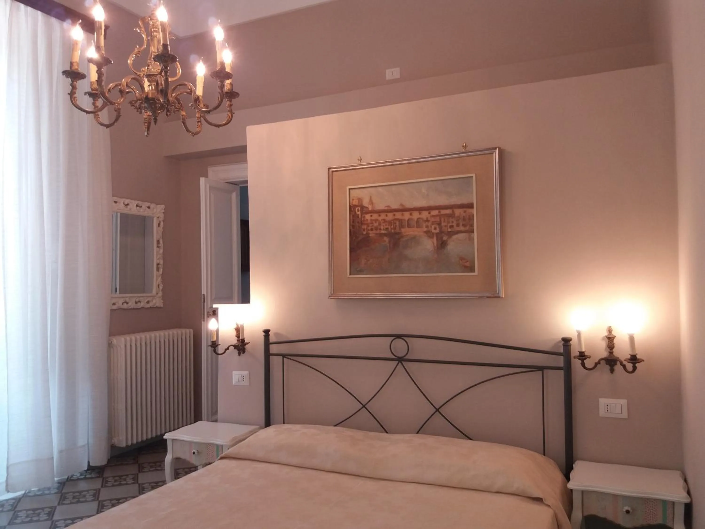 Bed in Antico Palazzo Spinola