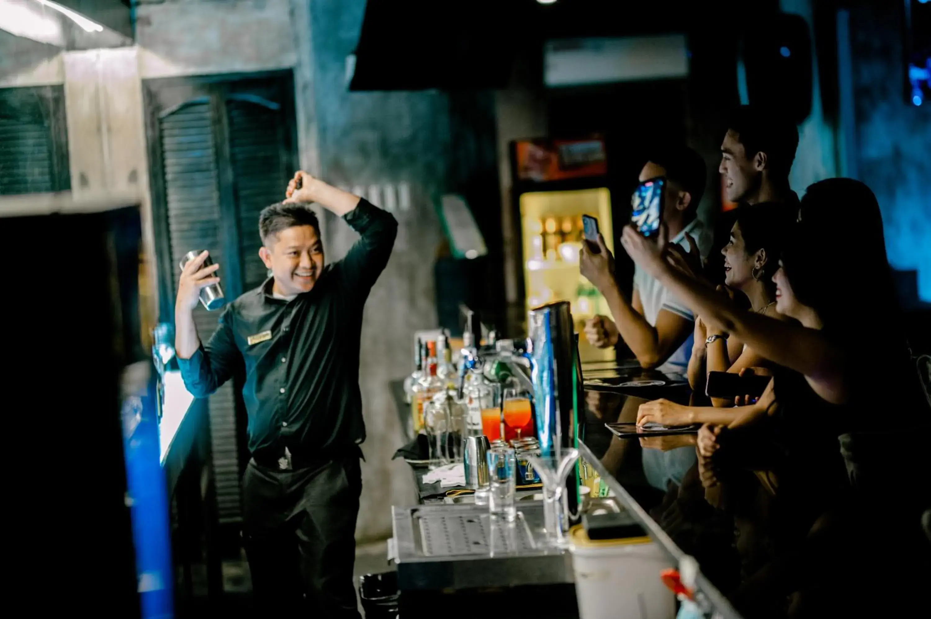 Lounge or bar in The Apo View Hotel Lounge or bar in The Apo View Hotel