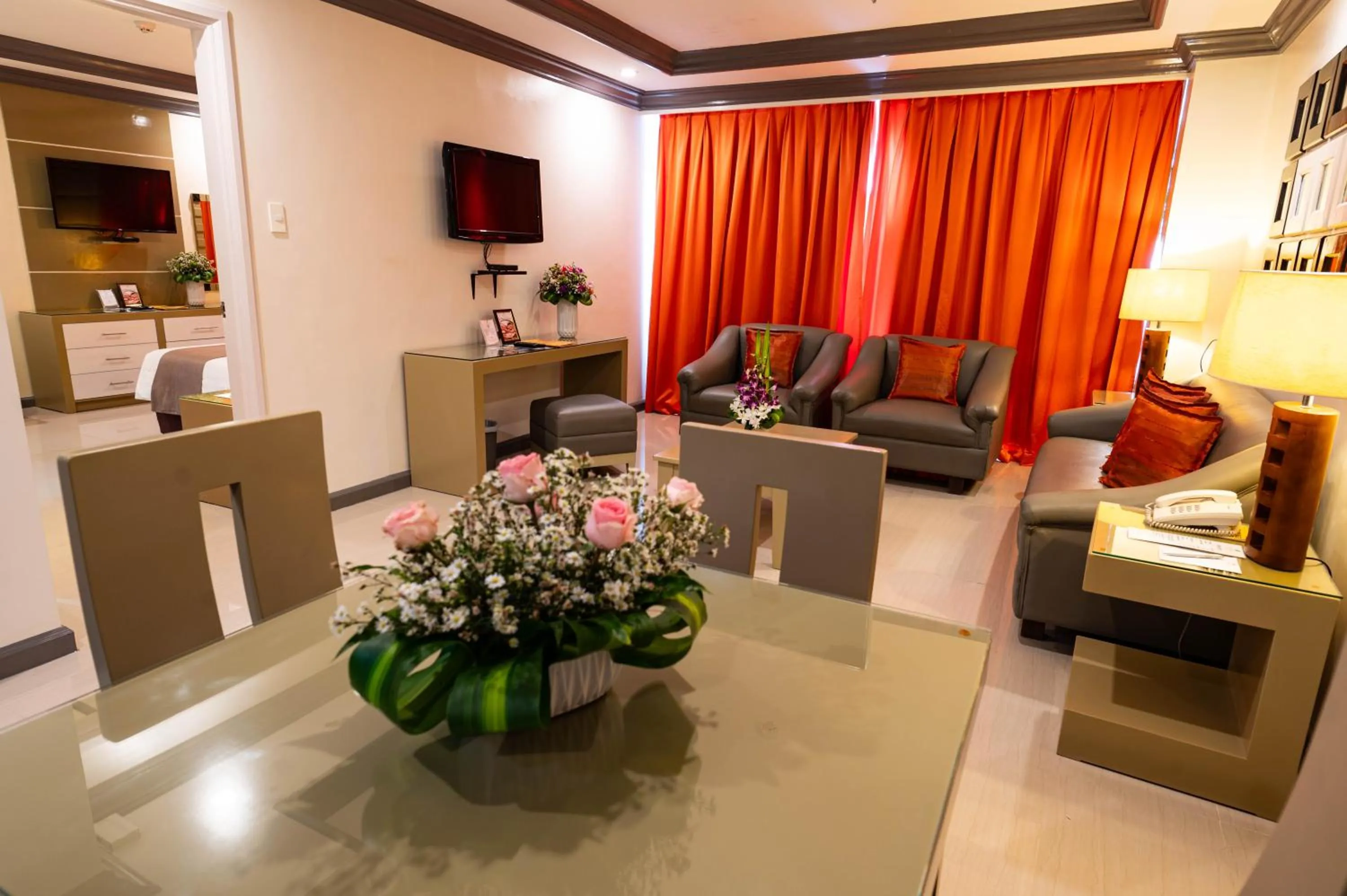 Seating area in The Apo View Hotel