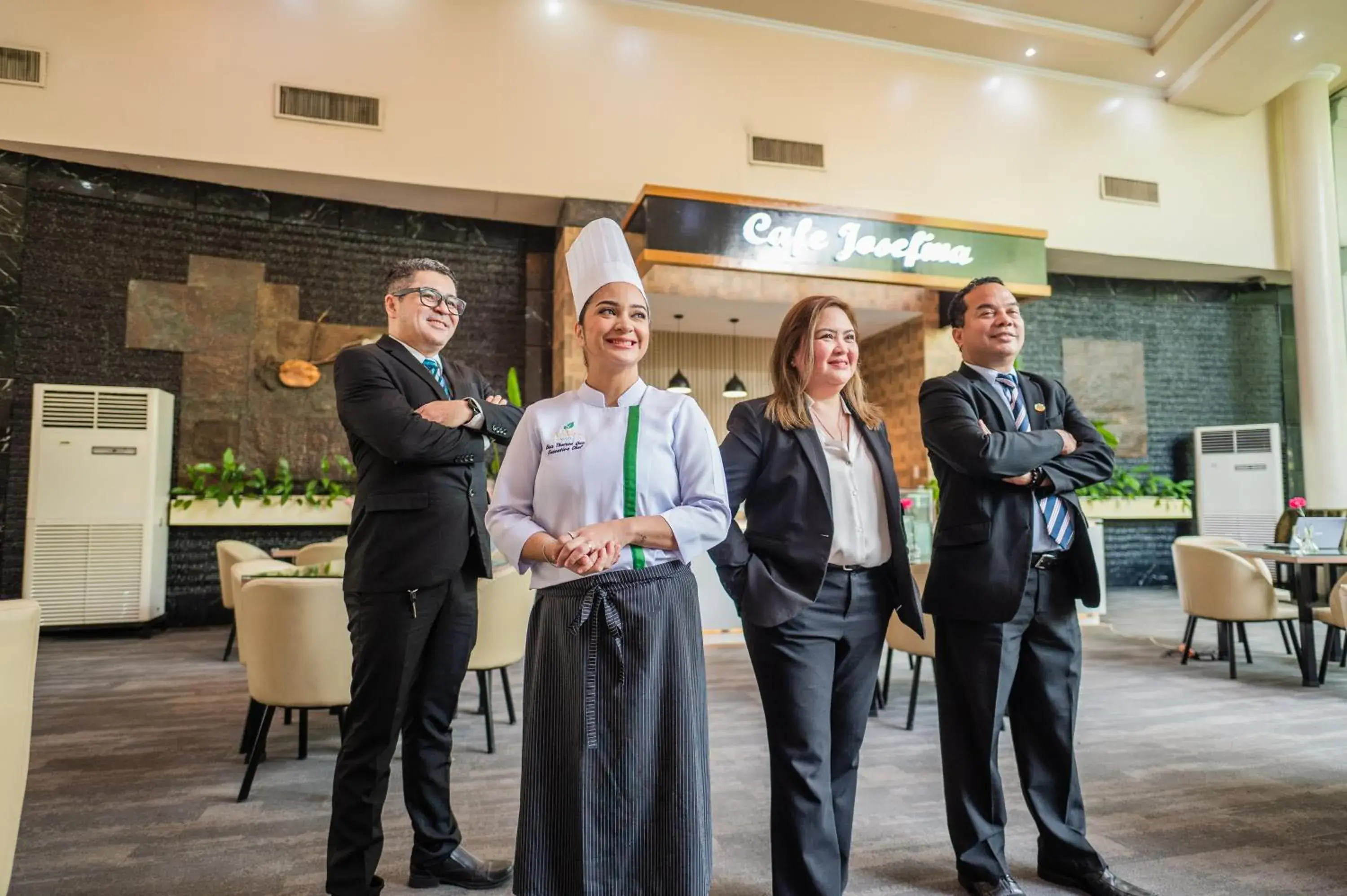 Staff in The Apo View Hotel Staff in The Apo View Hotel