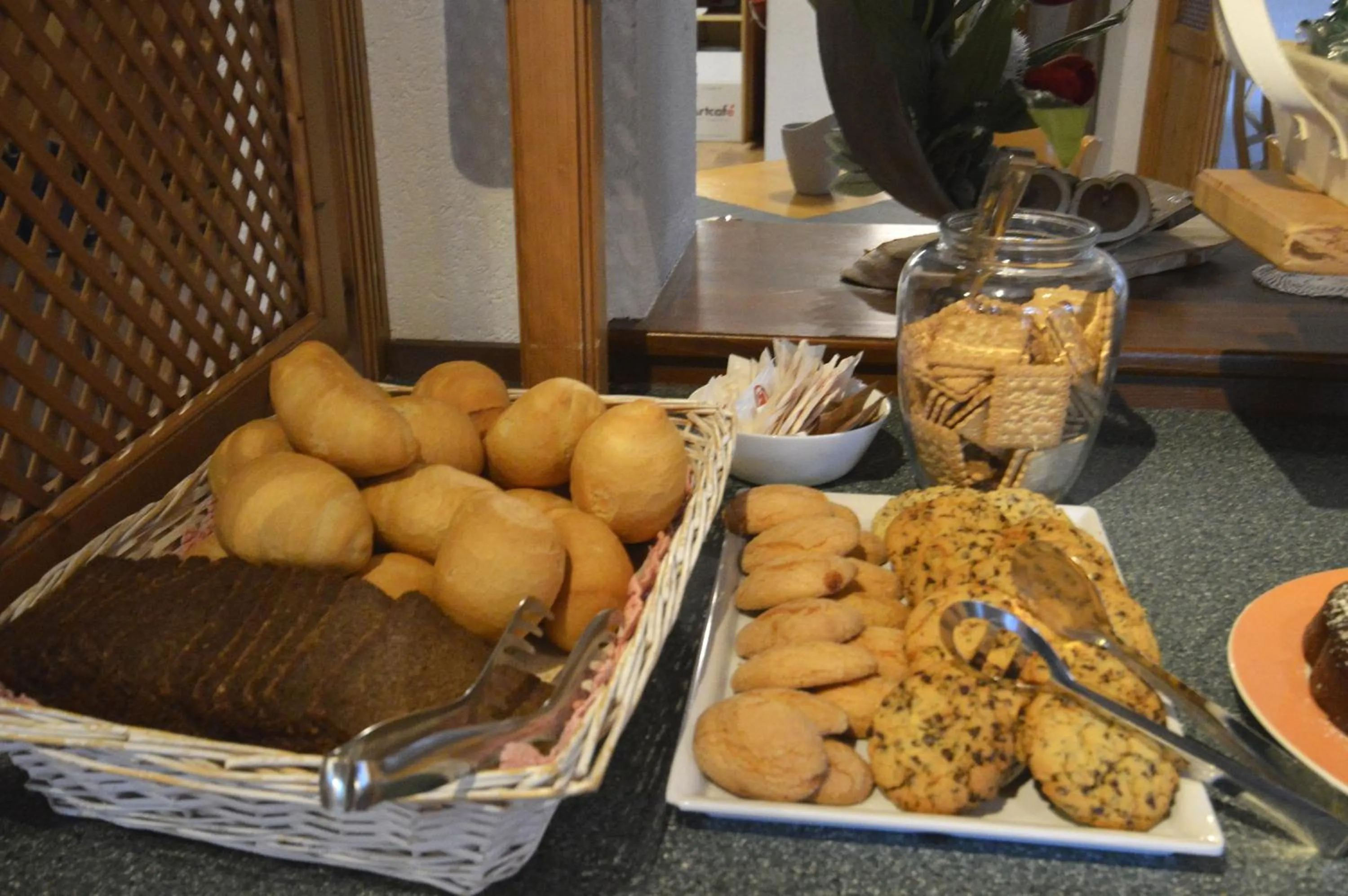 Buffet breakfast in Hotel Villa Fosine