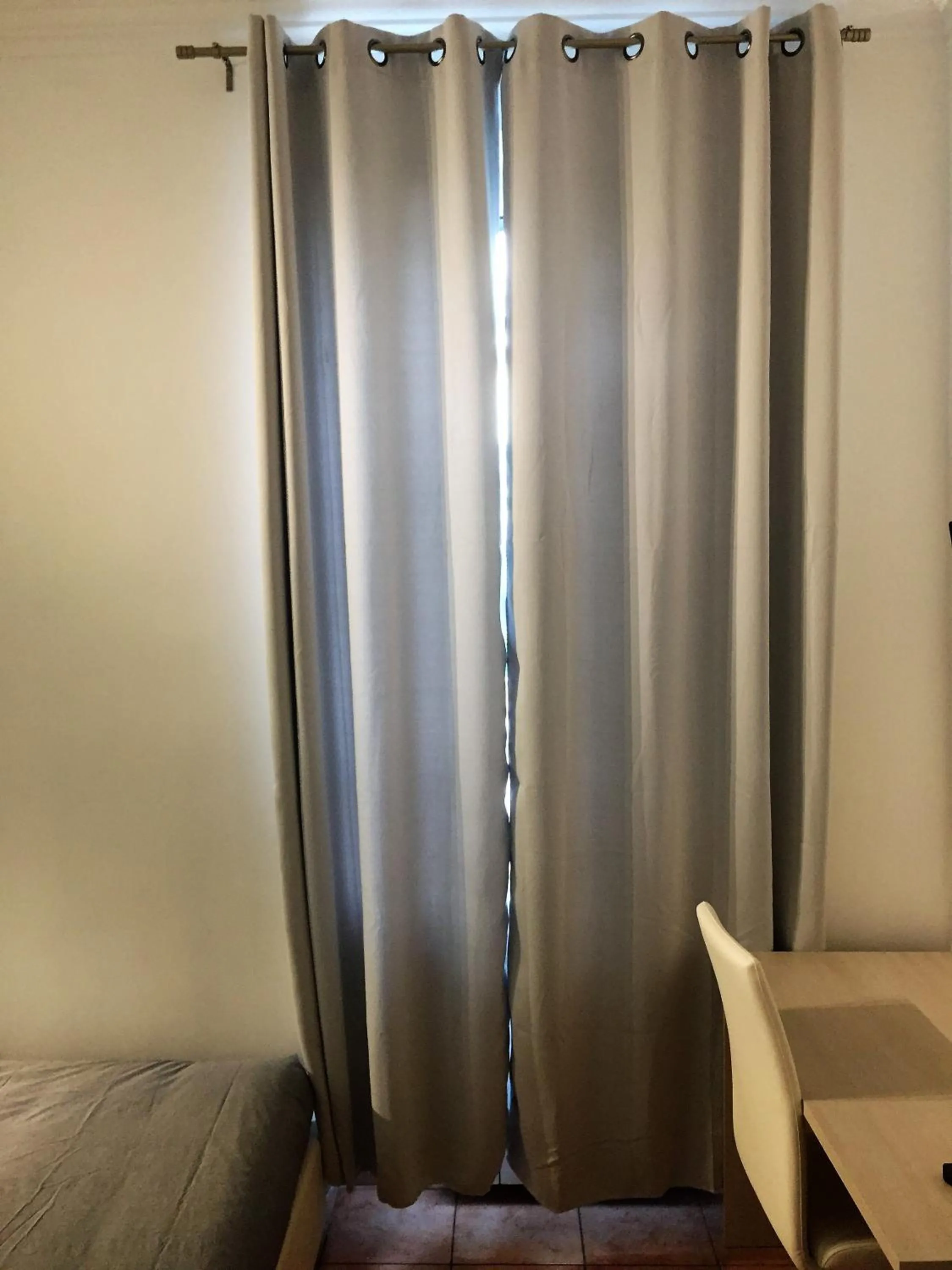Bedroom in Bakirooms