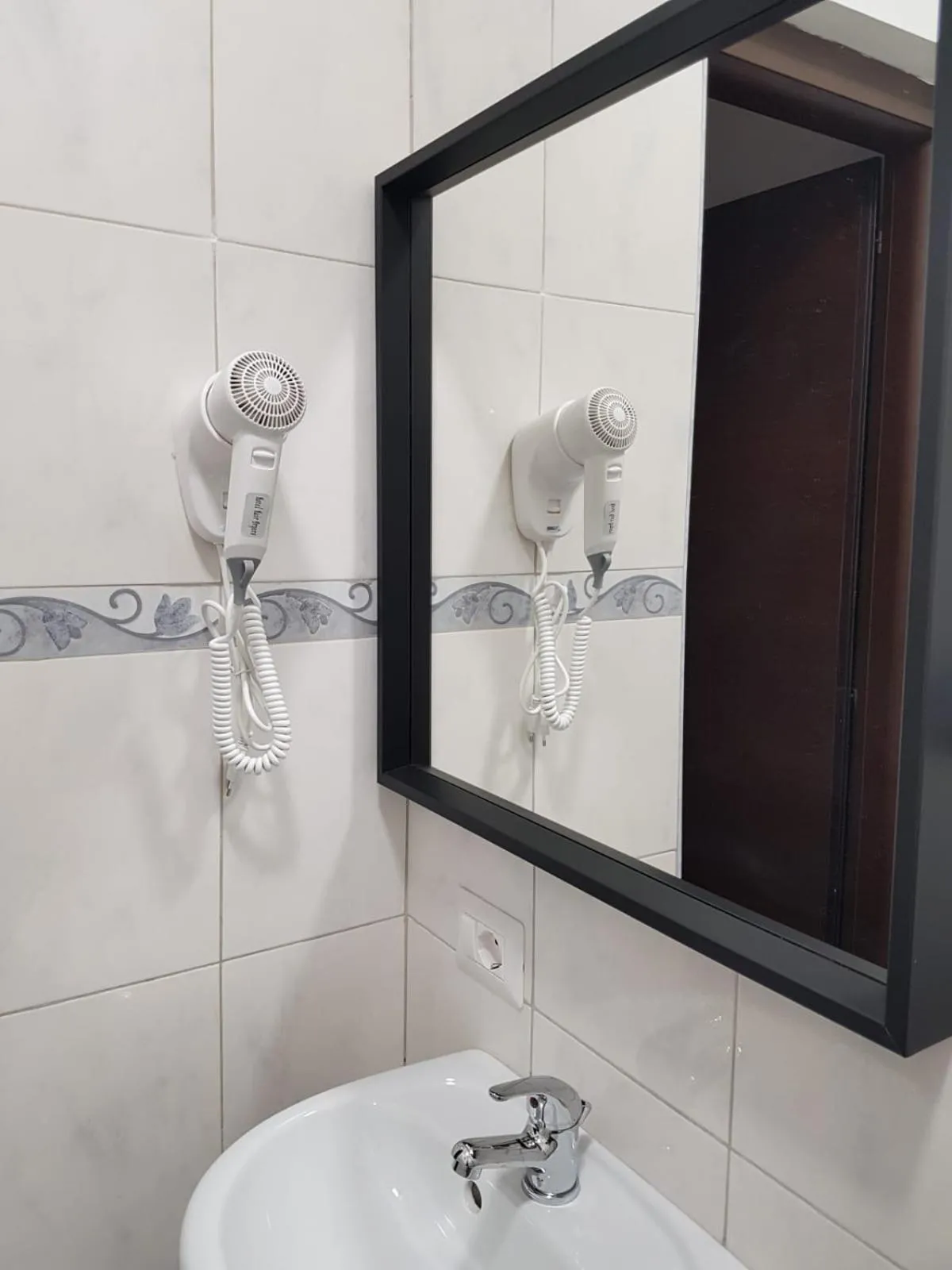 Bathroom in Bakirooms