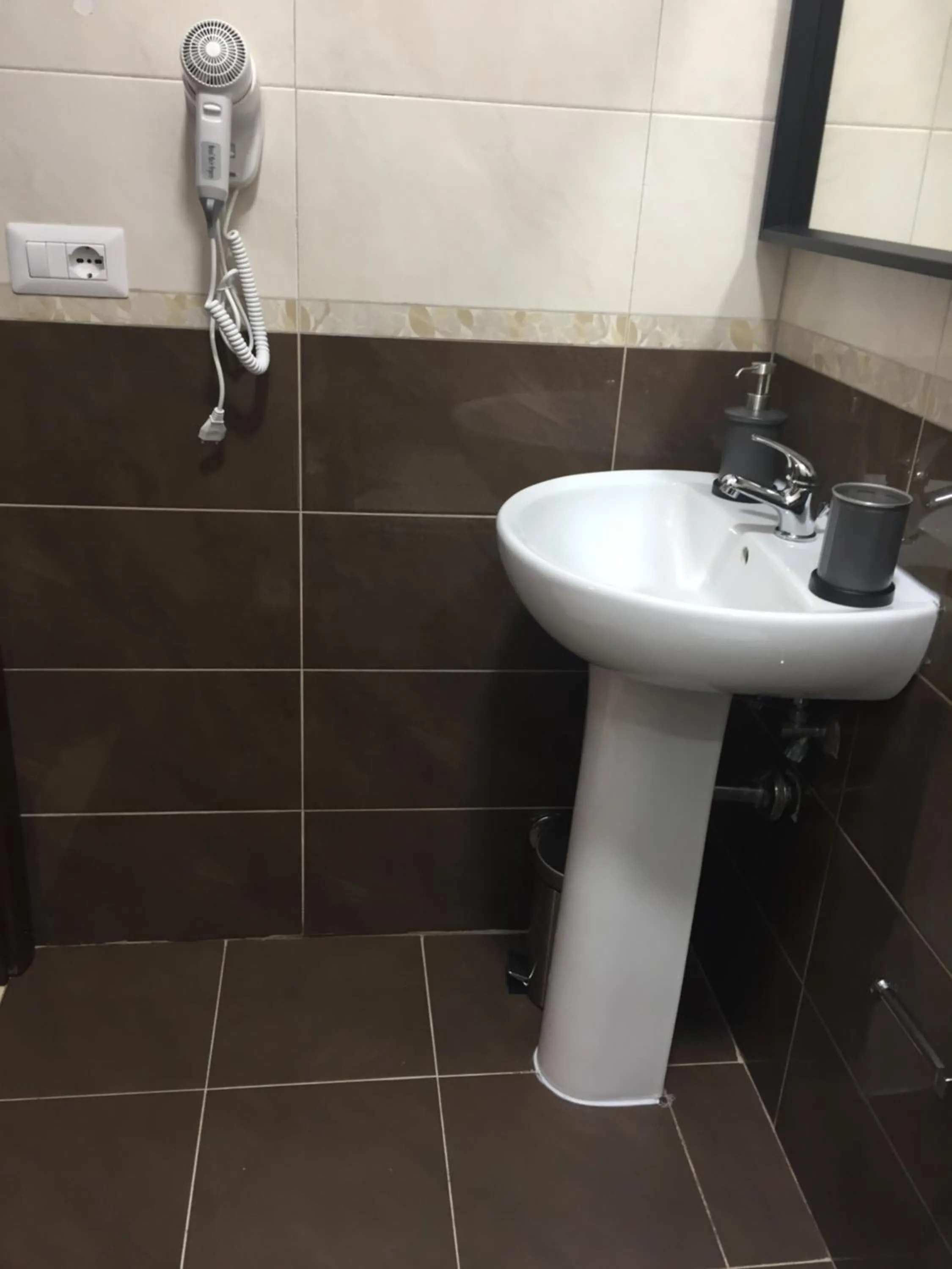 Bathroom in Bakirooms