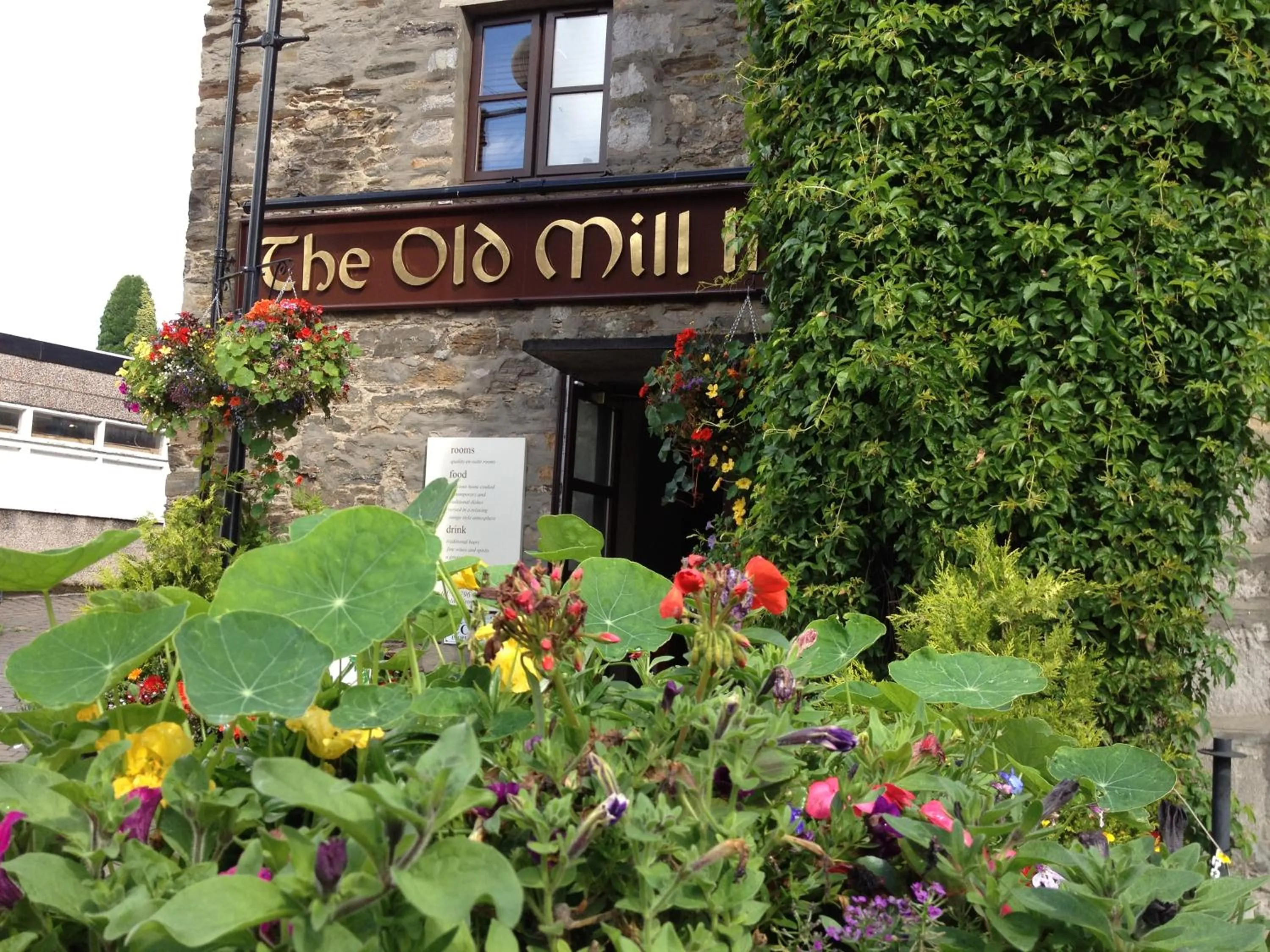 Facade/entrance in The Old Mill Inn