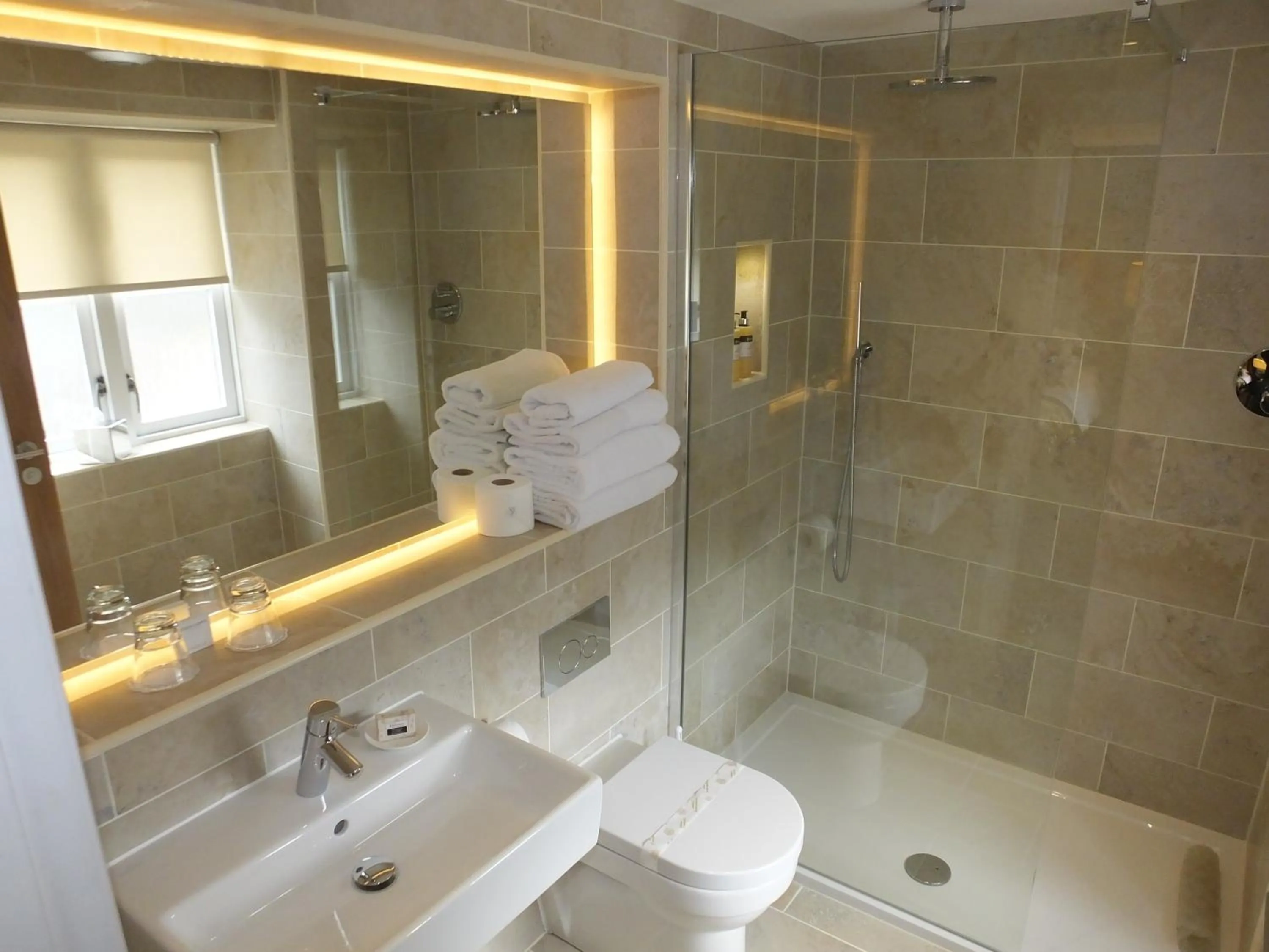 Bathroom in The Old Mill Inn