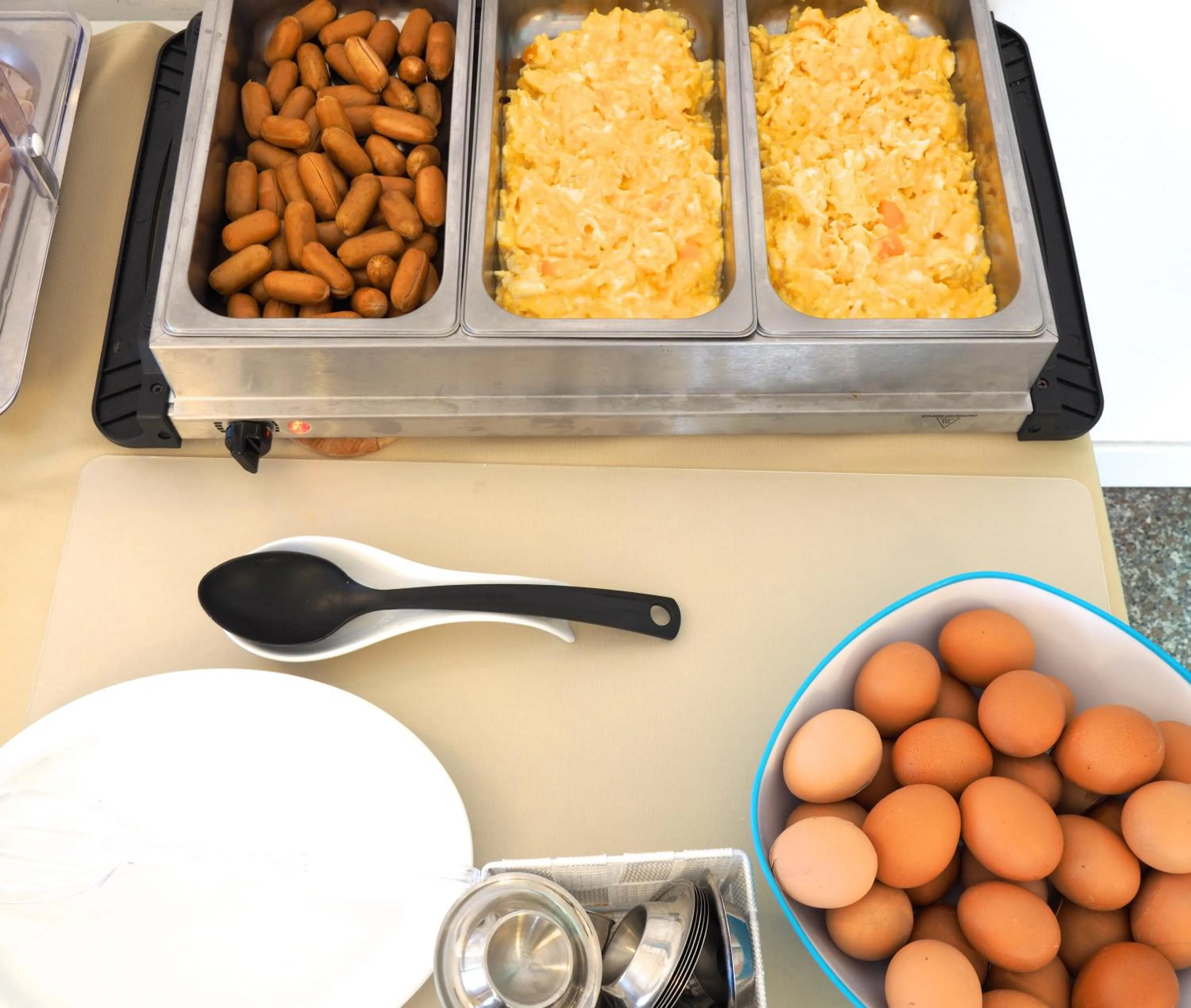 Breakfast in Hotel Dante