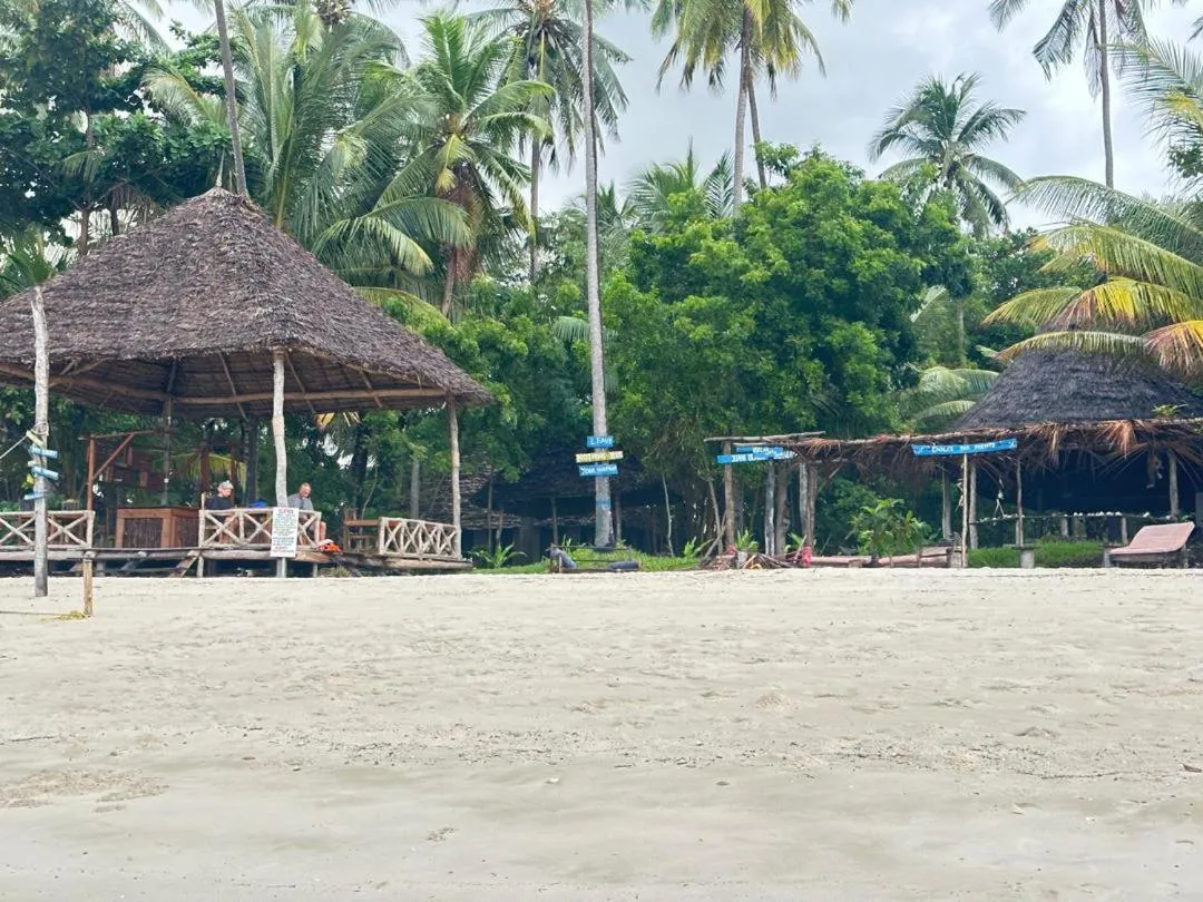 Juani beach bungalows