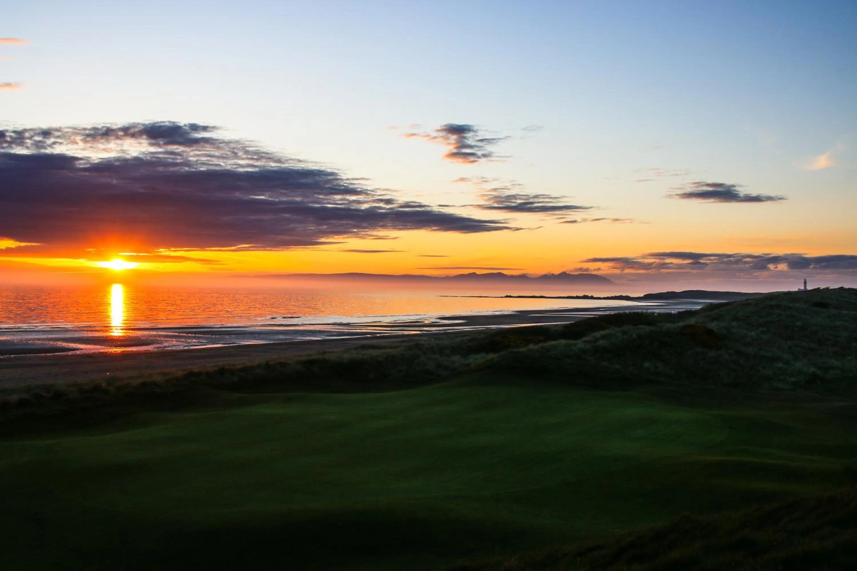 Sunset in Turnberry Apartments