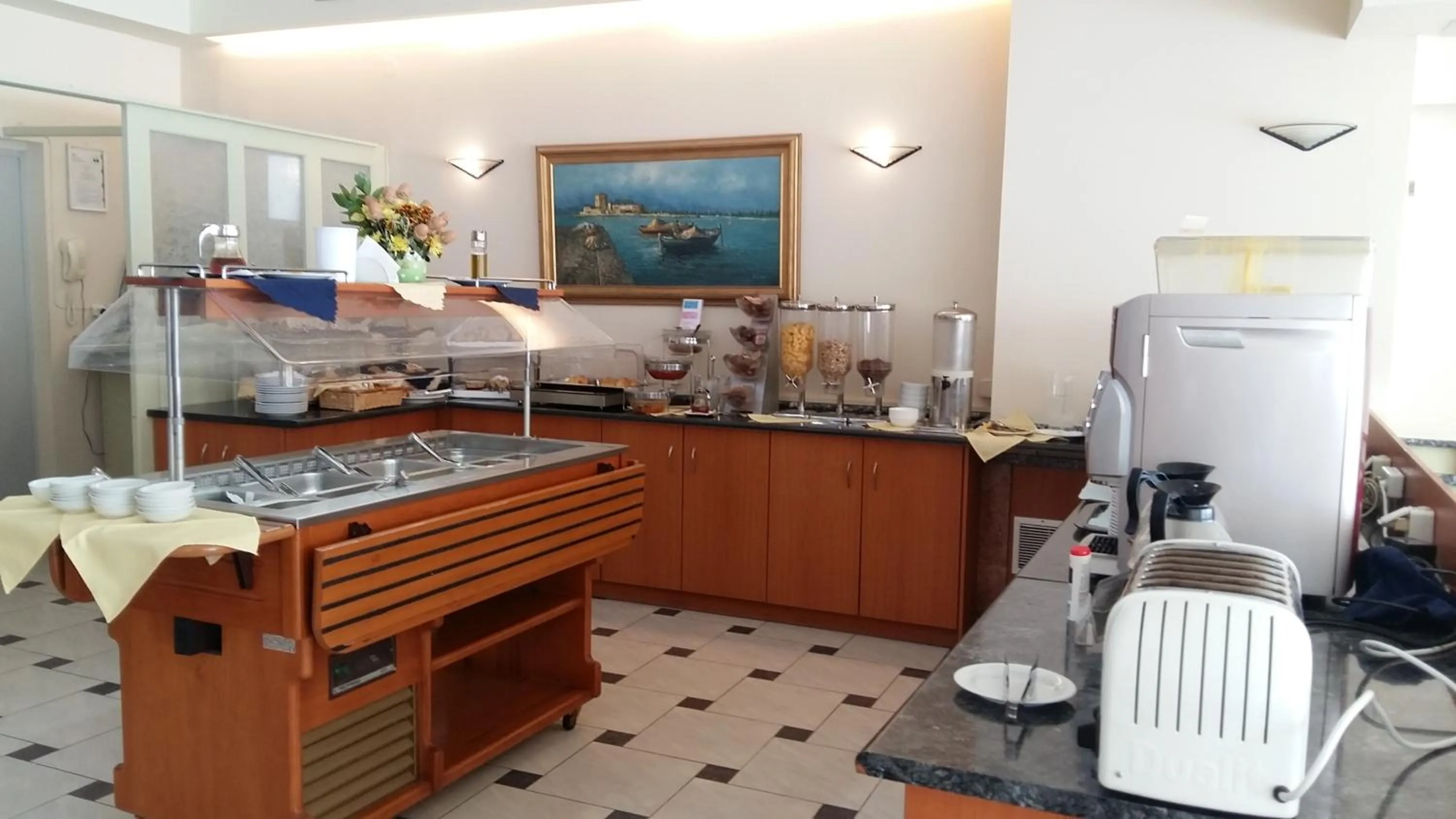 Dining area in Hotel Tolo