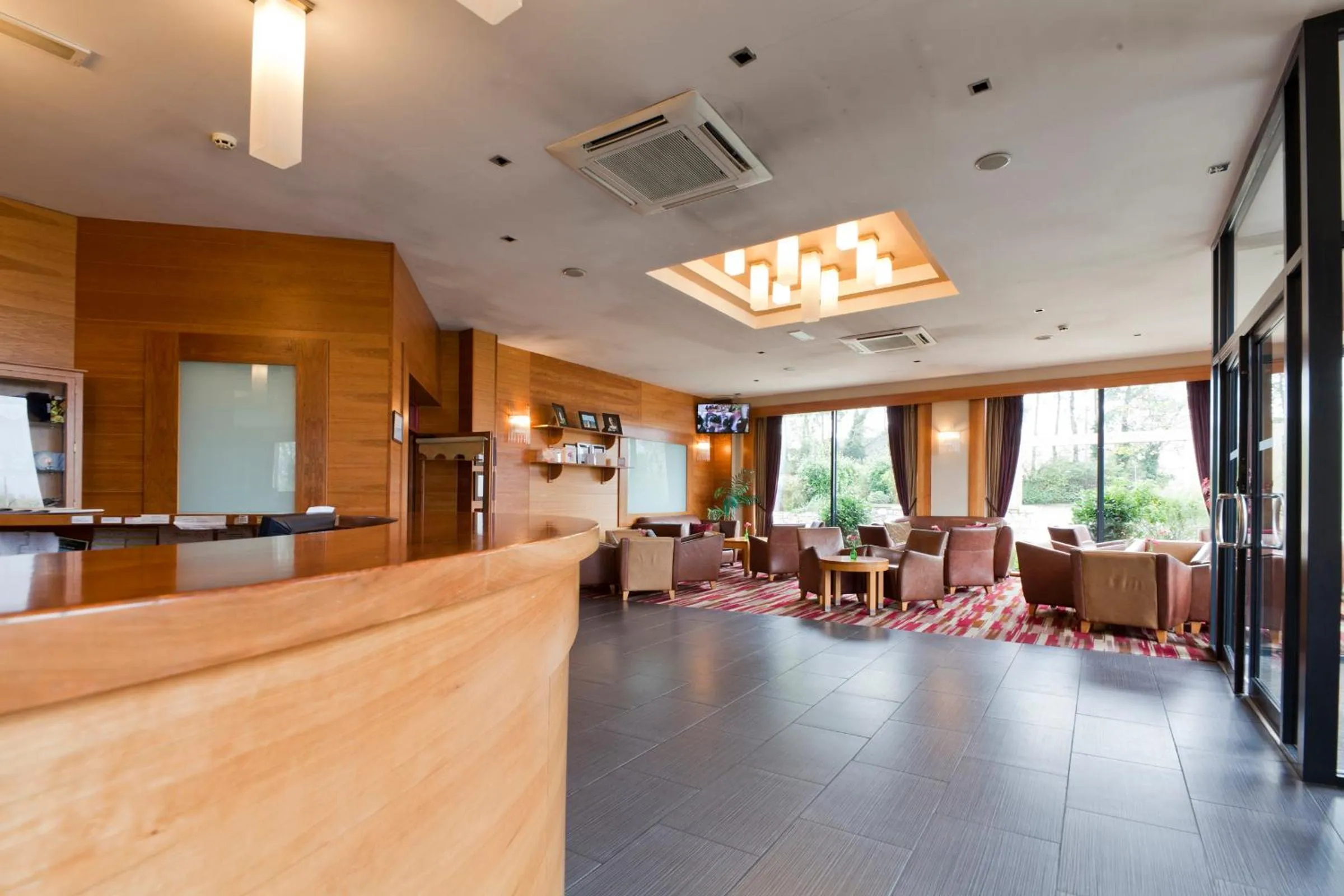 Day in Upton Court Hotel