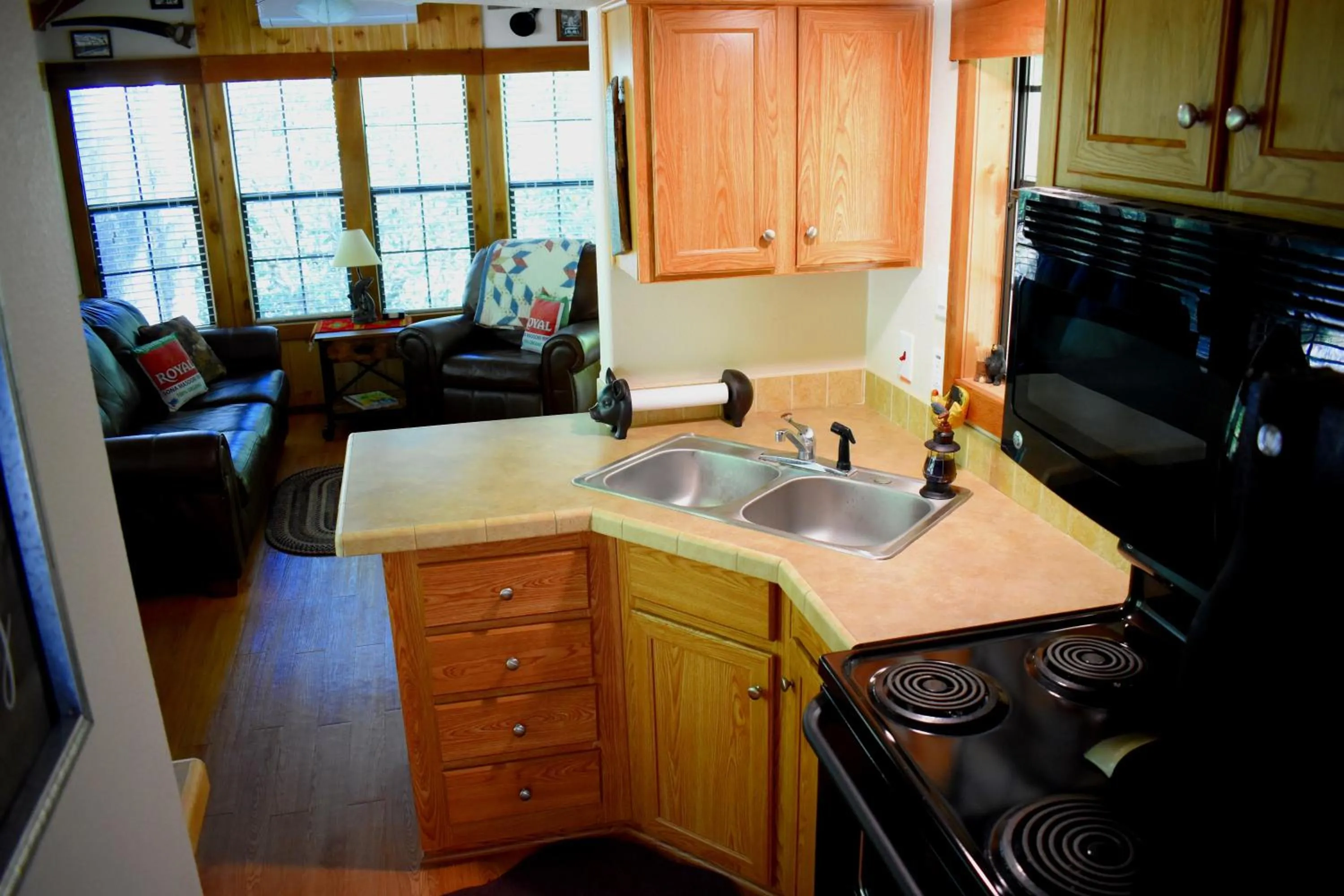 Kitchen or kitchenette in The Junction