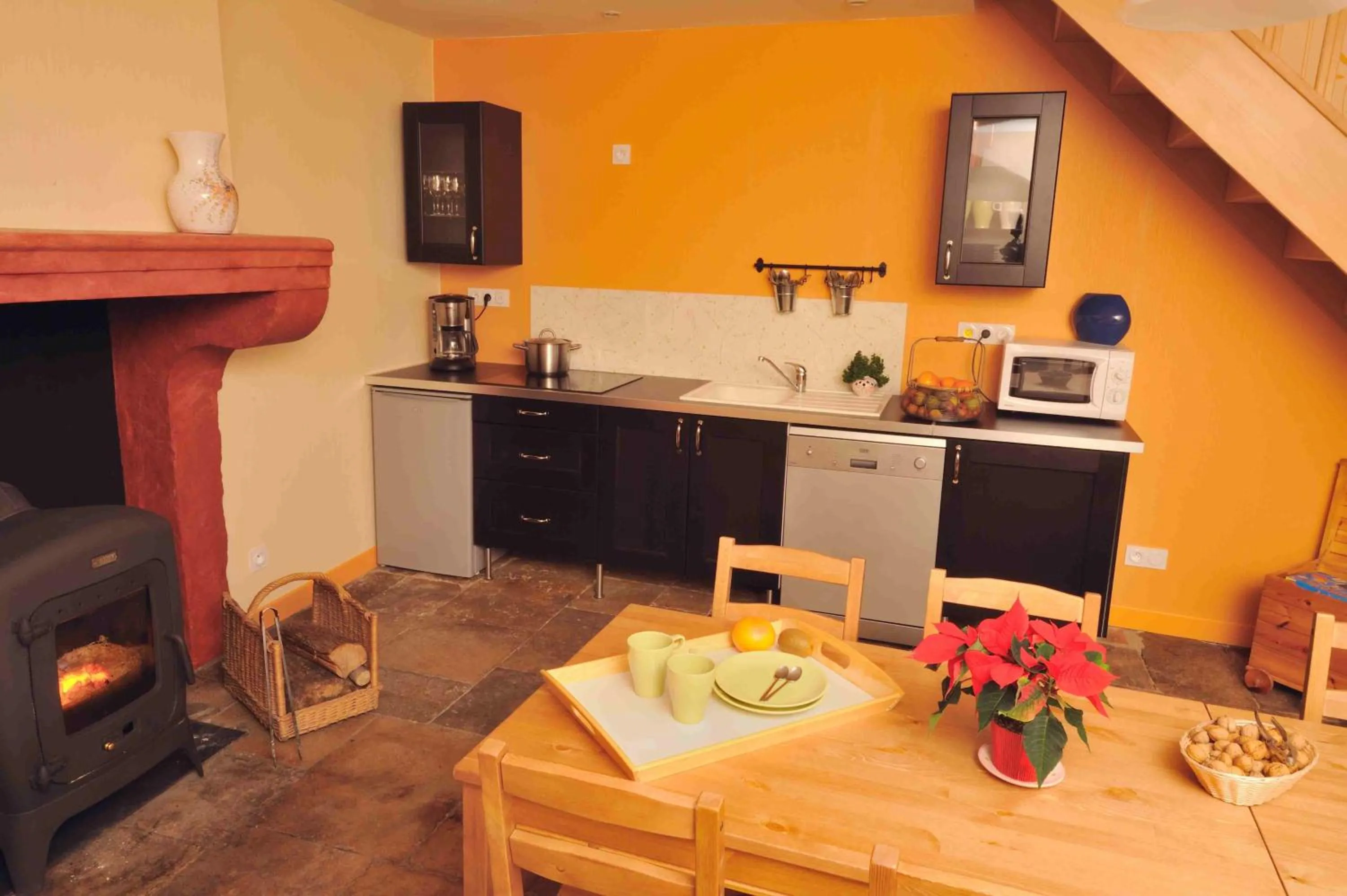 Kitchen or kitchenette in Les Chambres d'Eponine