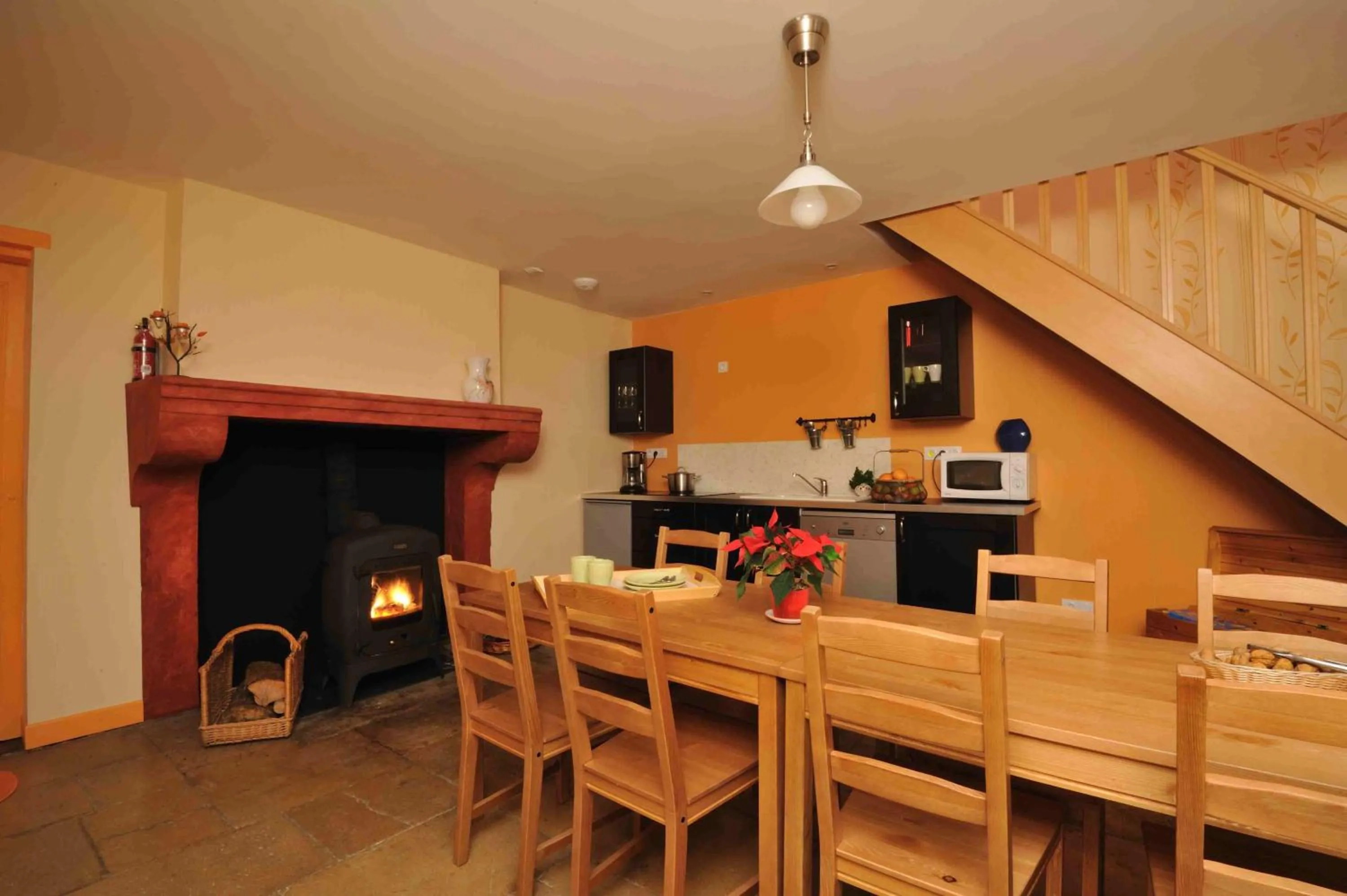 Kitchen or kitchenette in Les Chambres d'Eponine