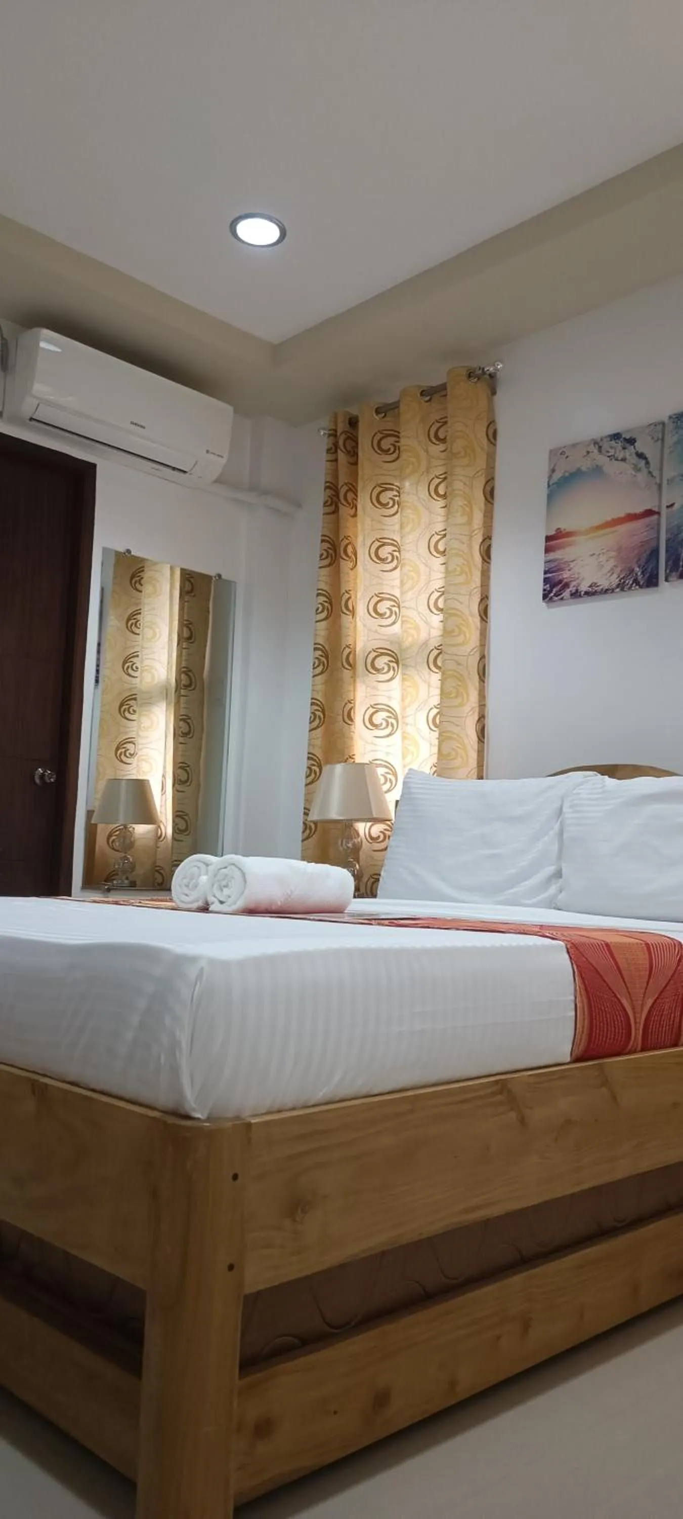 Bedroom, Bed in Layang Layang Home