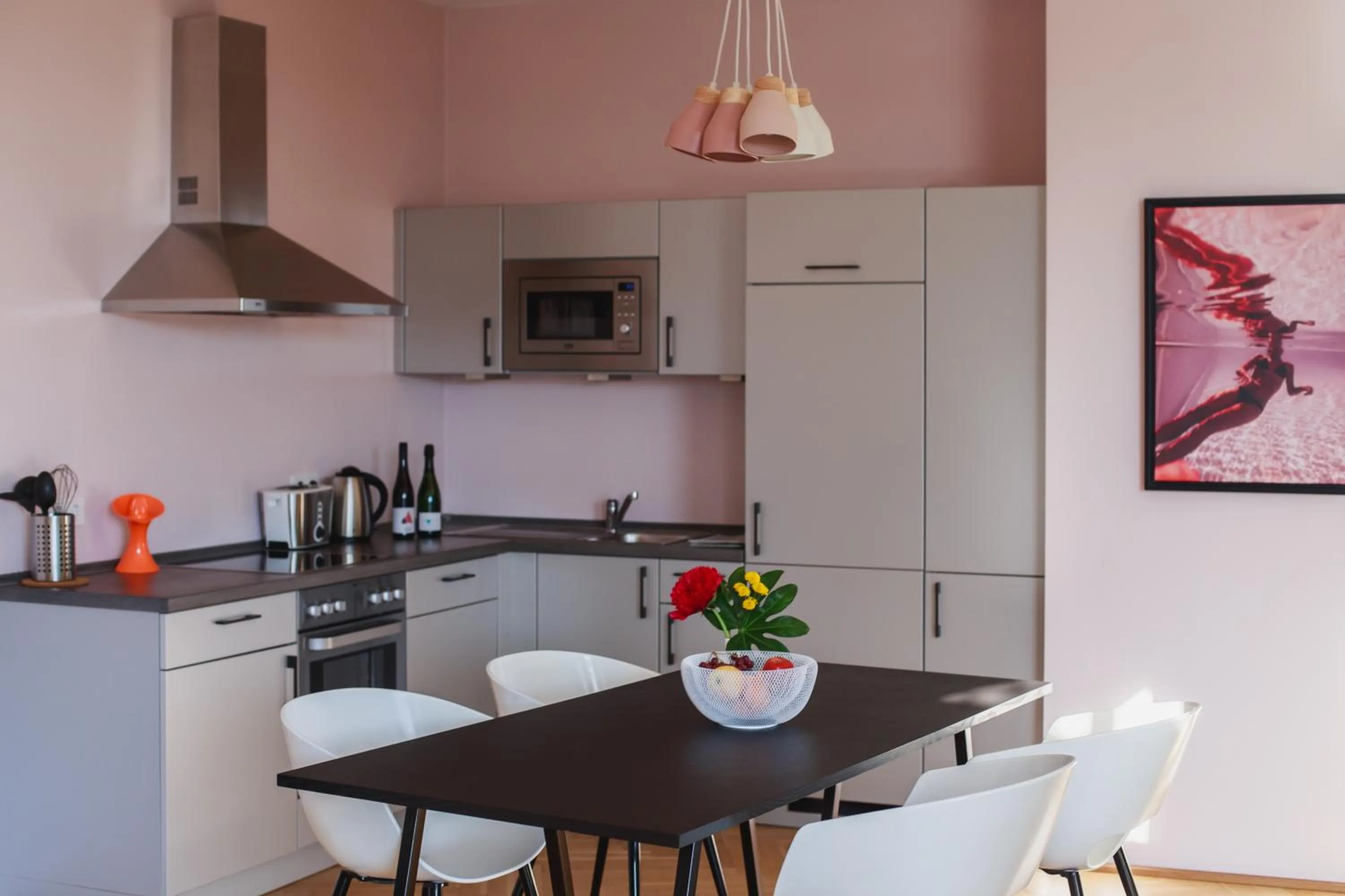 Coffee/tea facilities in The Circus Apartments