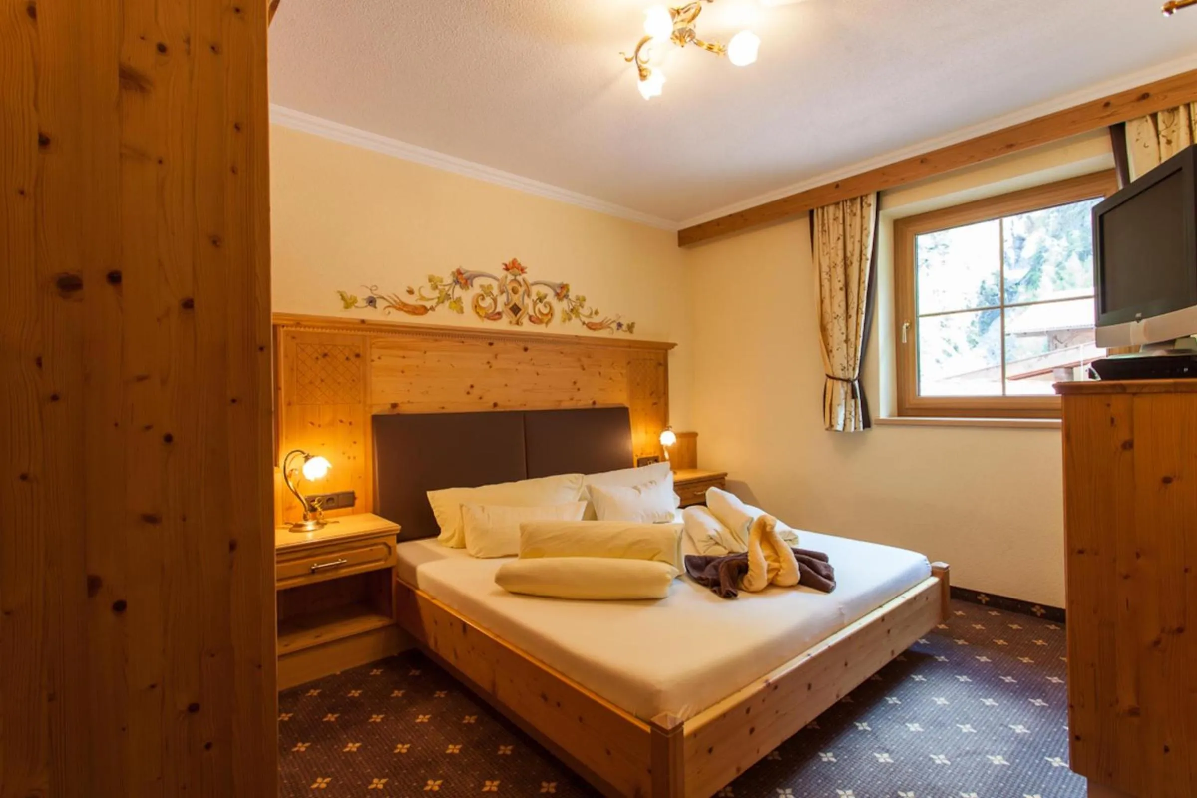Bed in Rimlhof by A CASA