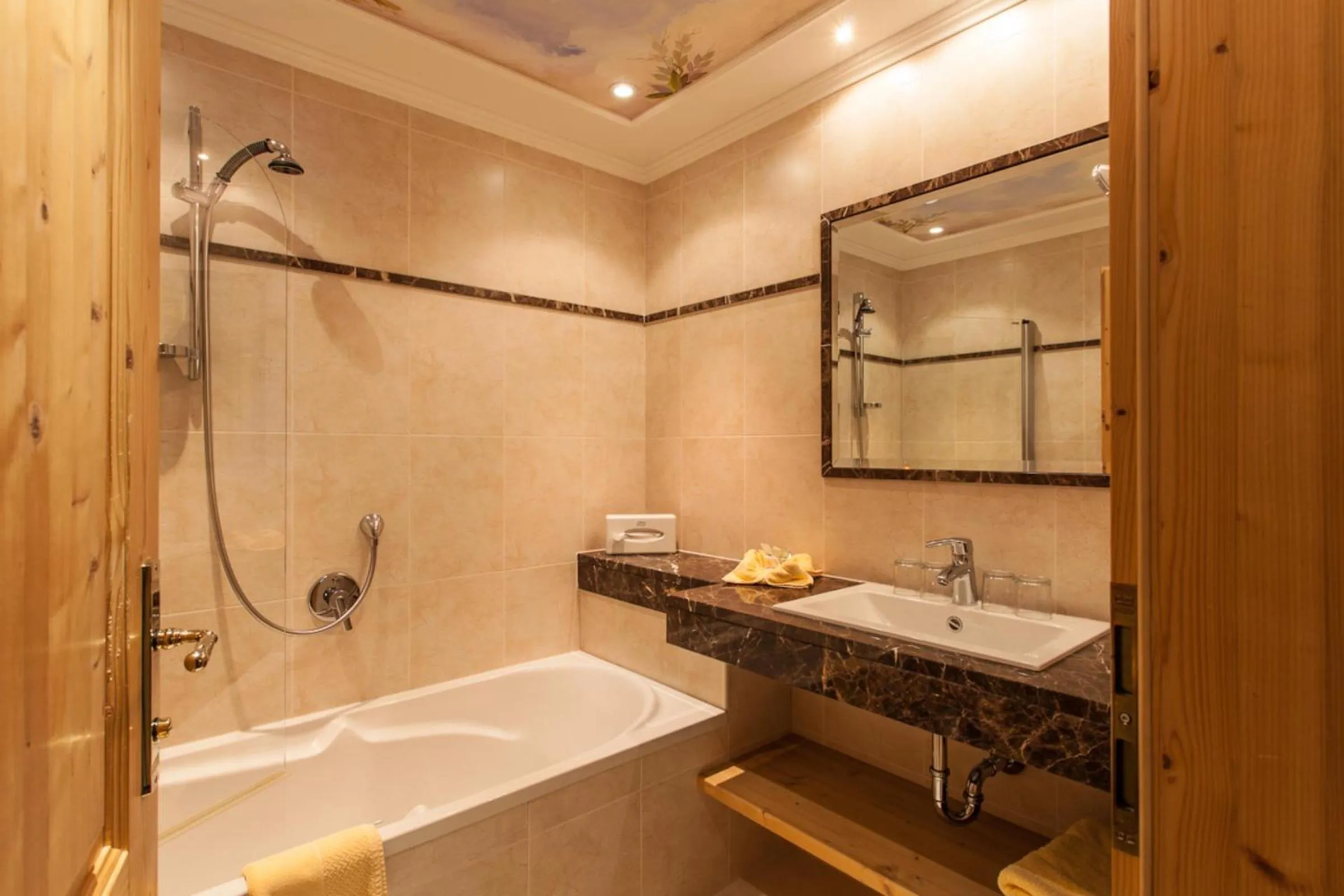Bathroom in Rimlhof by A CASA