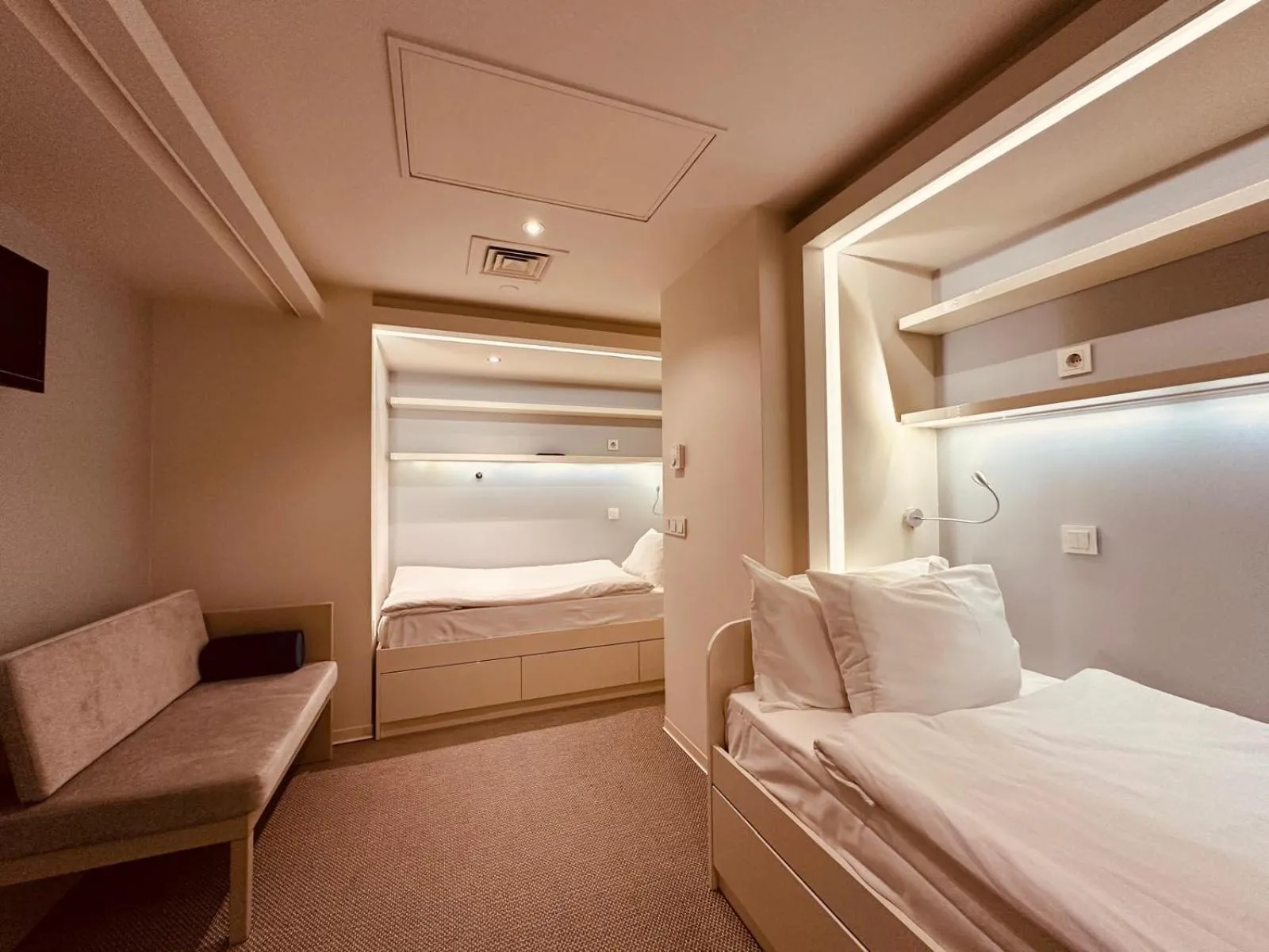 Bedroom, Bed in Ortakoy Aparts