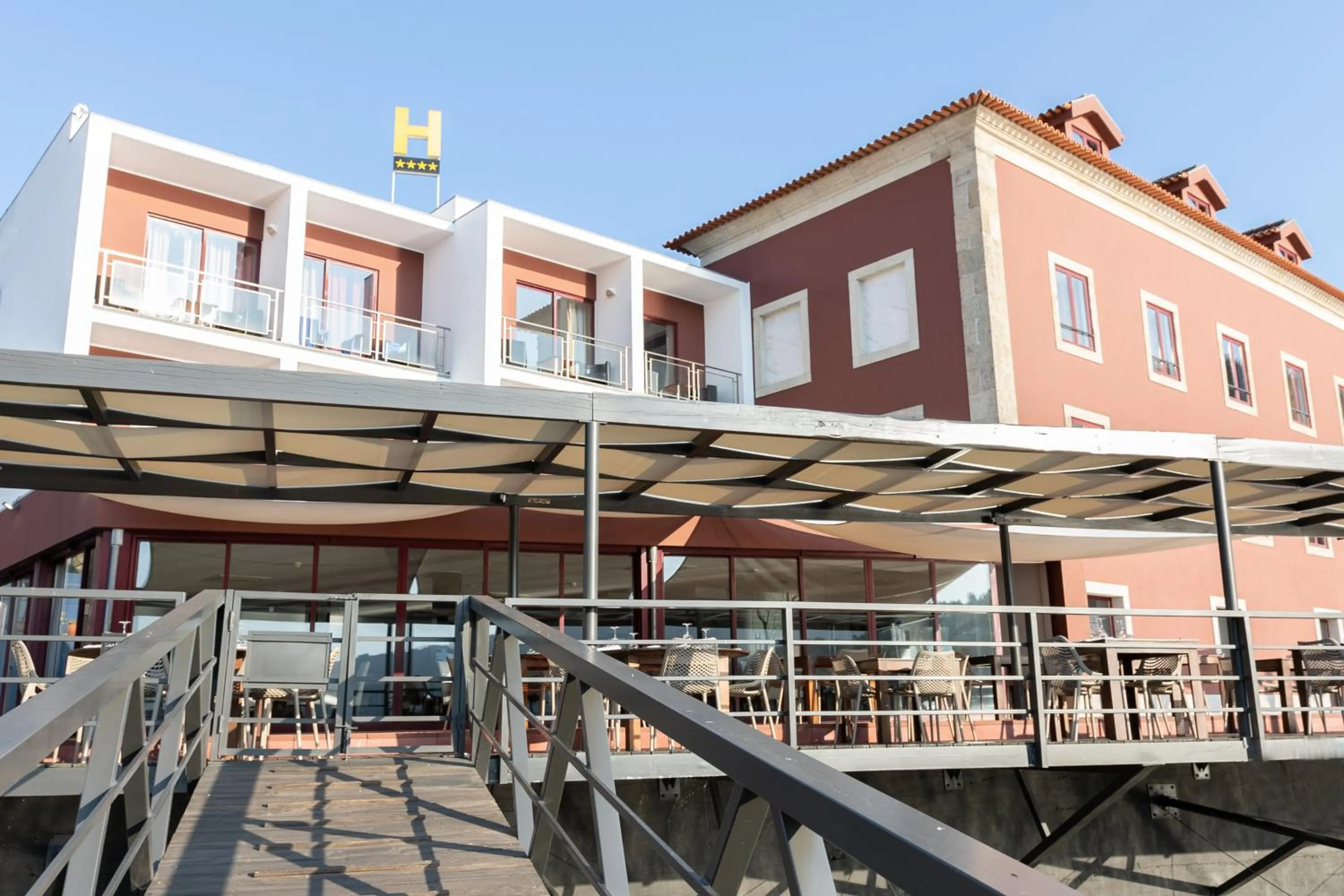 Property building in Douro Hotel Porto Antigo