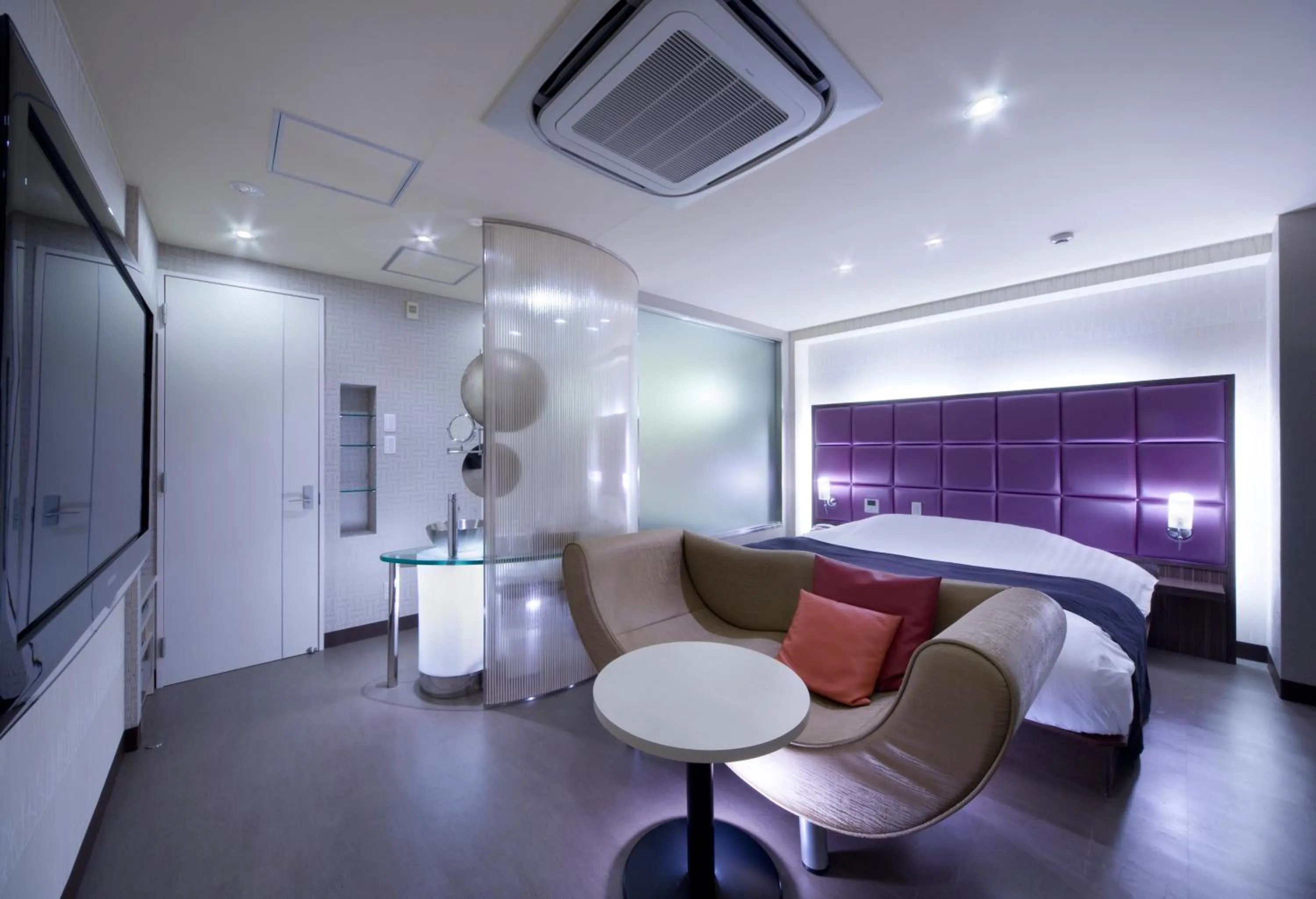 Bed in Hotel Glow Yokkaichi (Adult Only)