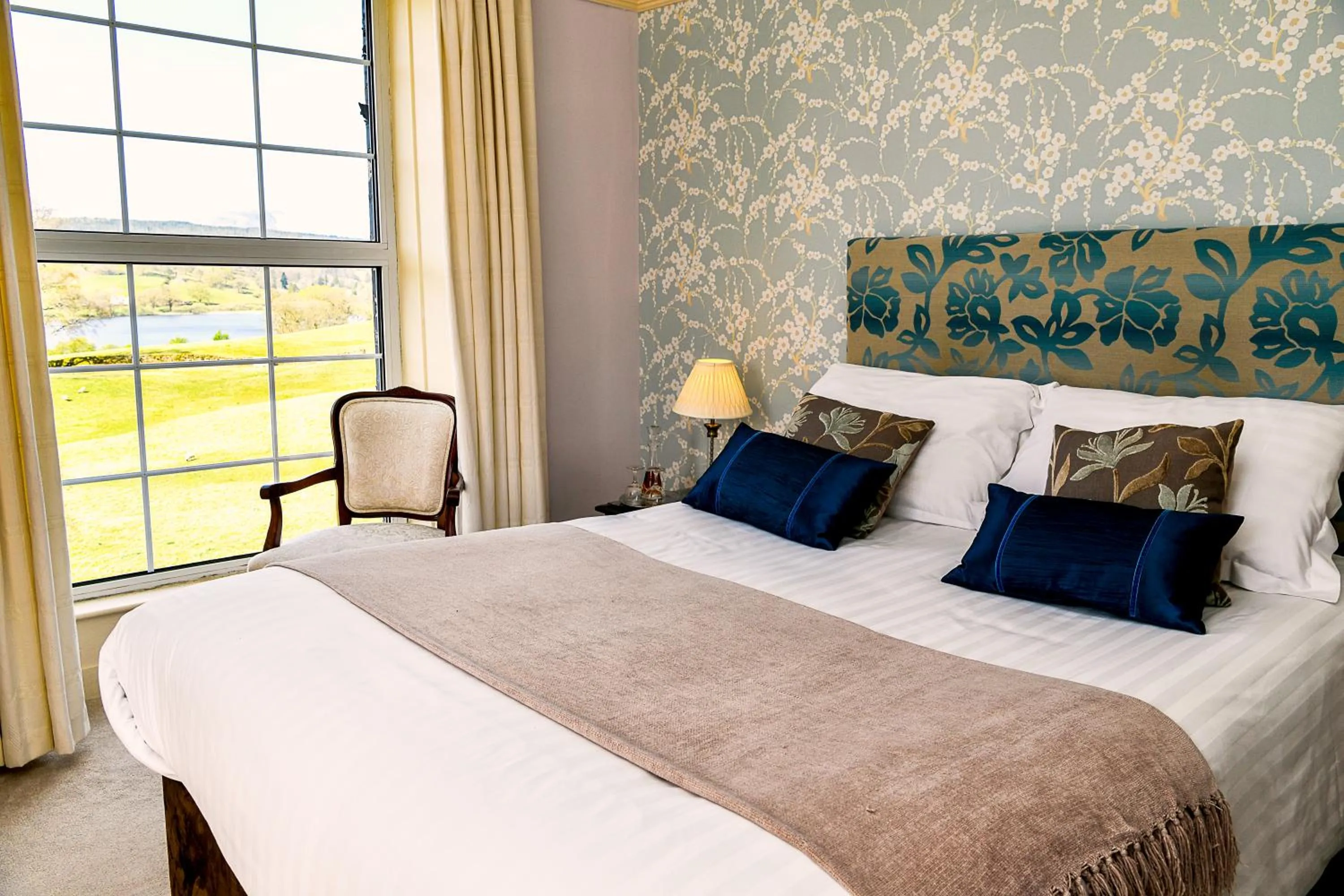 Bed in Ees Wyke Country House