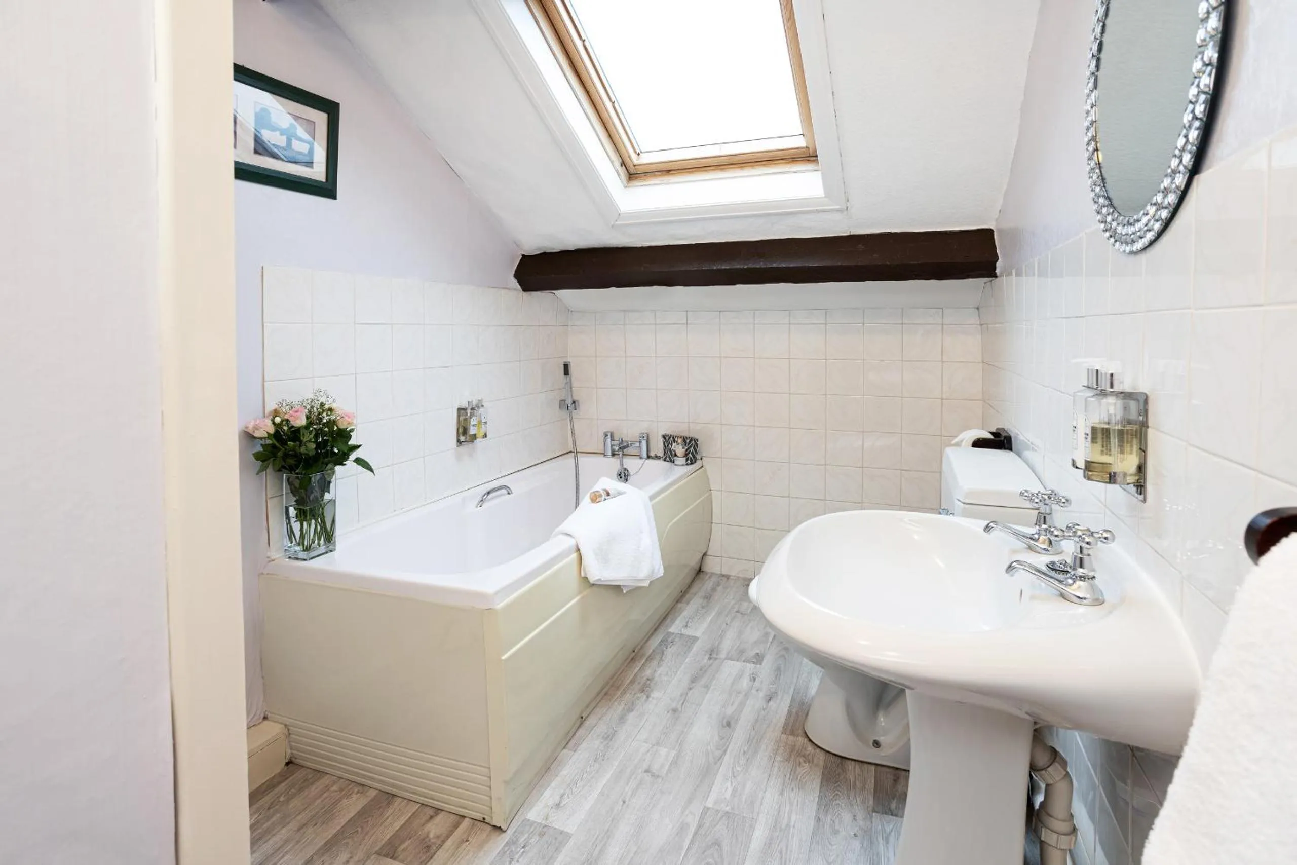 Bathroom in Ees Wyke Country House