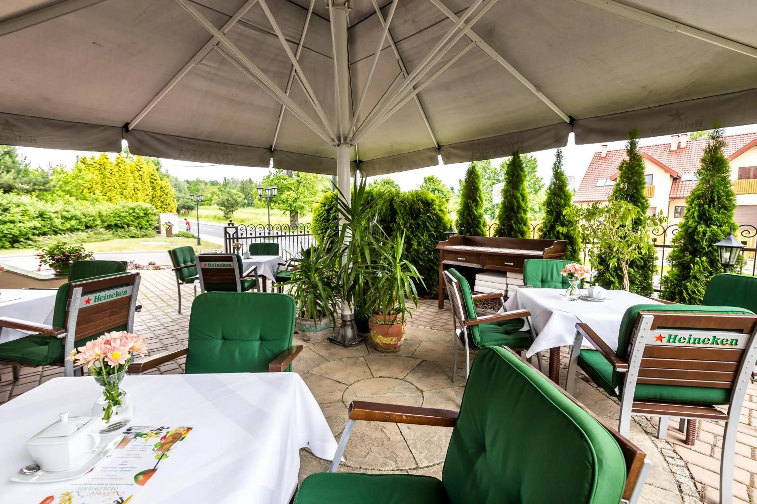 Restaurant/places to eat in Hotel Krzyski