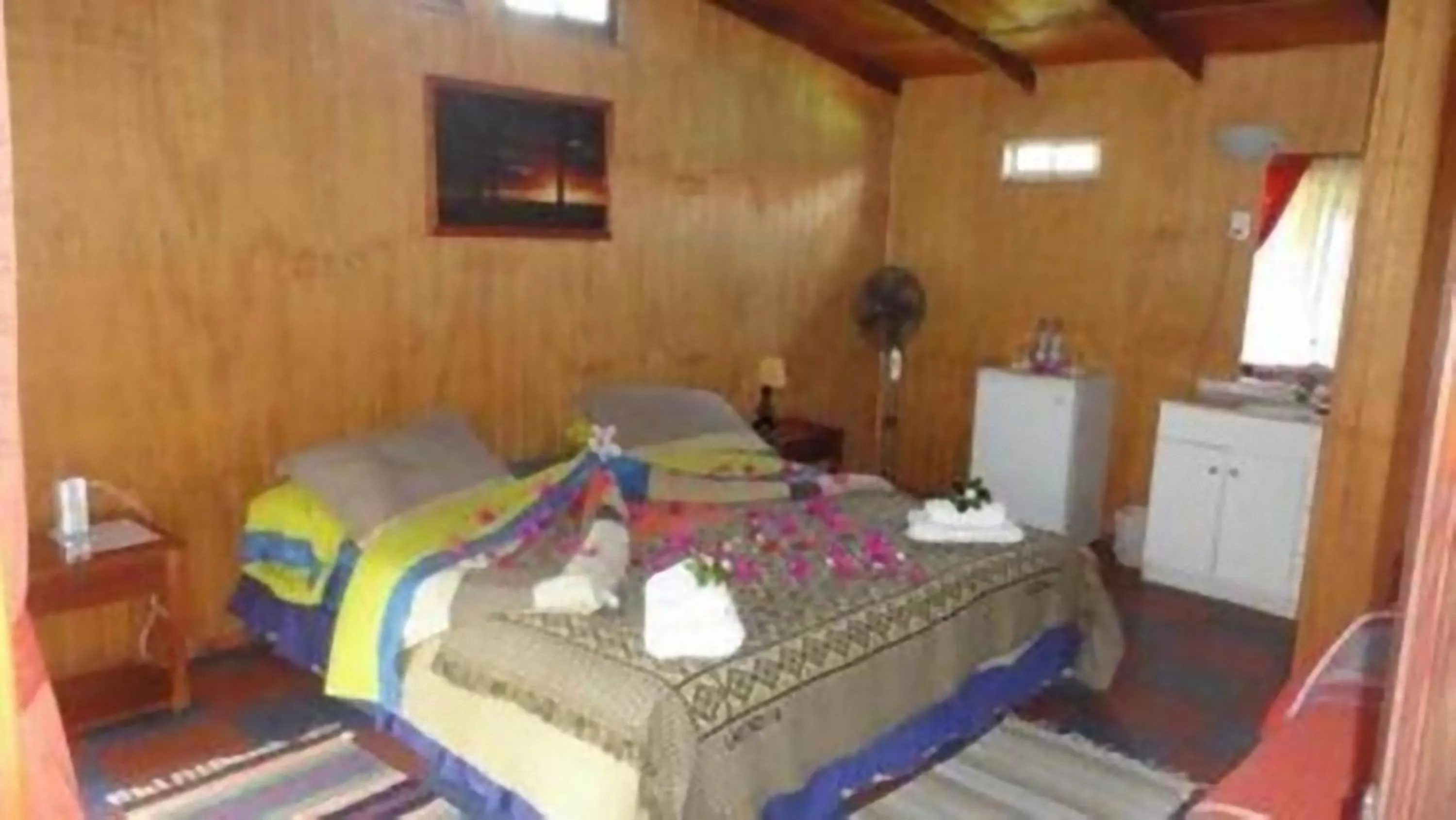 Bed in Kaimana Inn Rapa Nui