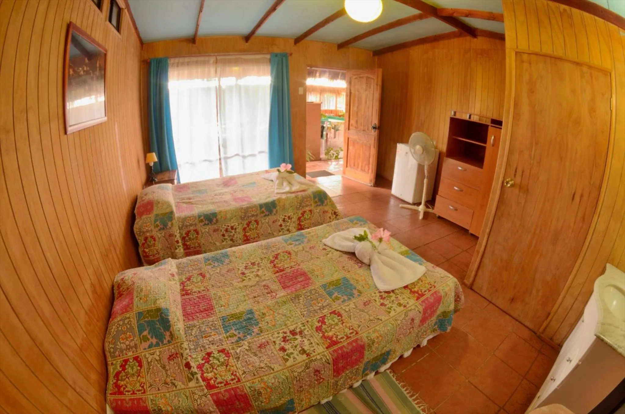 Bed in Kaimana Inn Rapa Nui