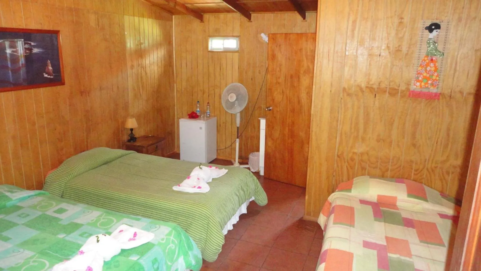 Bed in Kaimana Inn Rapa Nui