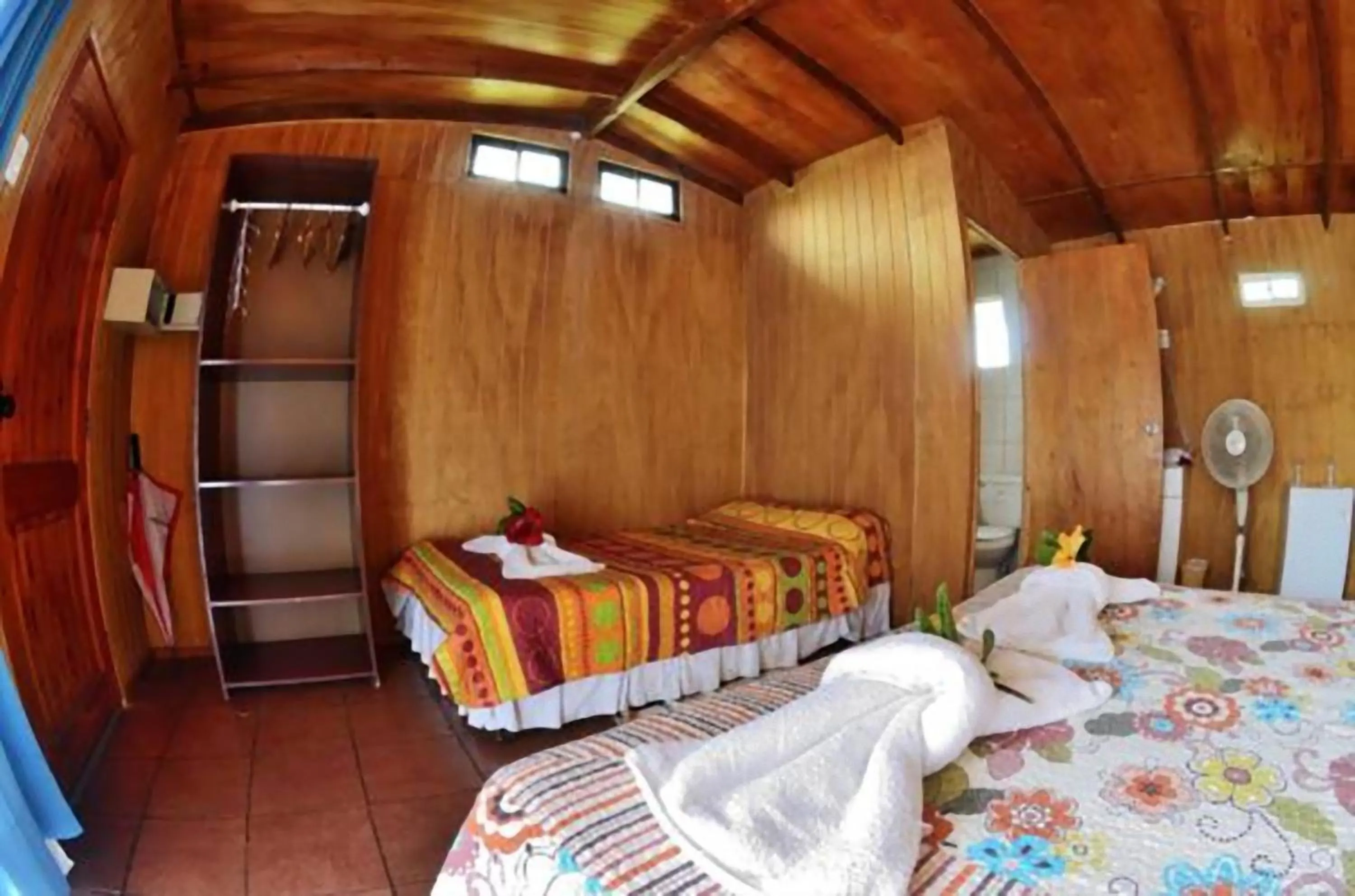 Bed in Kaimana Inn Rapa Nui