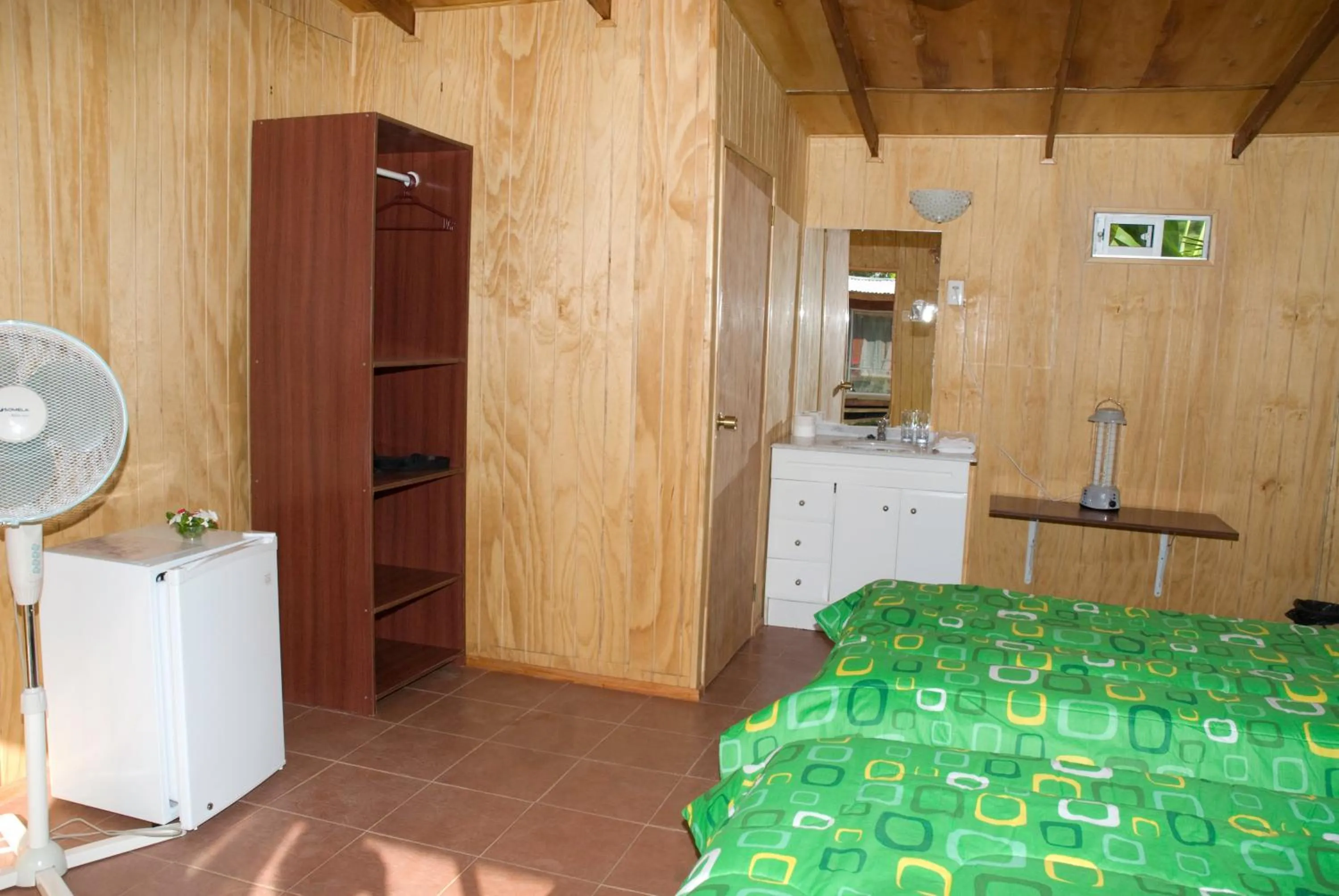 Bed in Kaimana Inn Rapa Nui