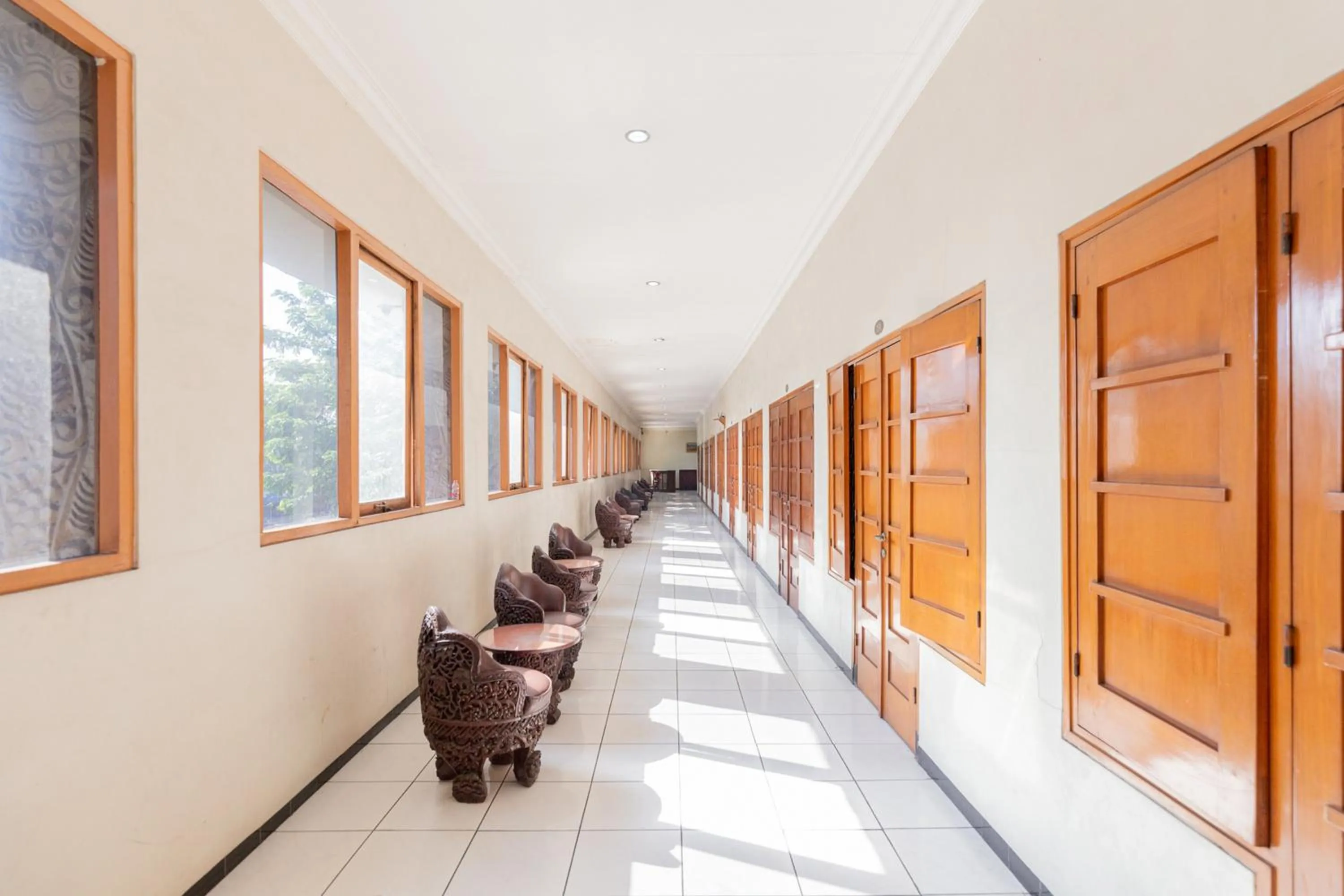 Property building in RedDoorz @ Urip Sumoharjo