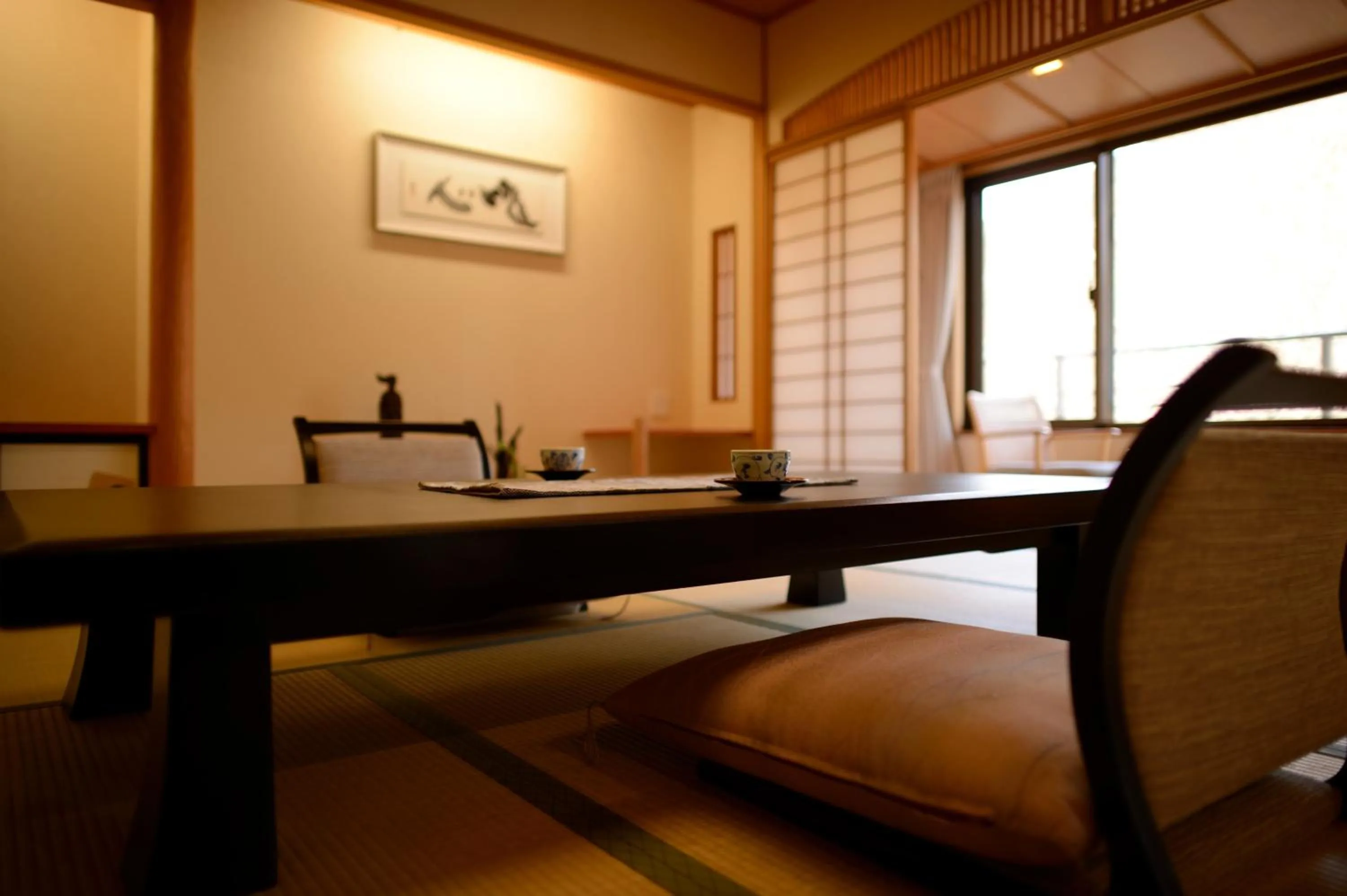 Photo of the whole room in Iizaka Onsen Surikamitei Ohtori