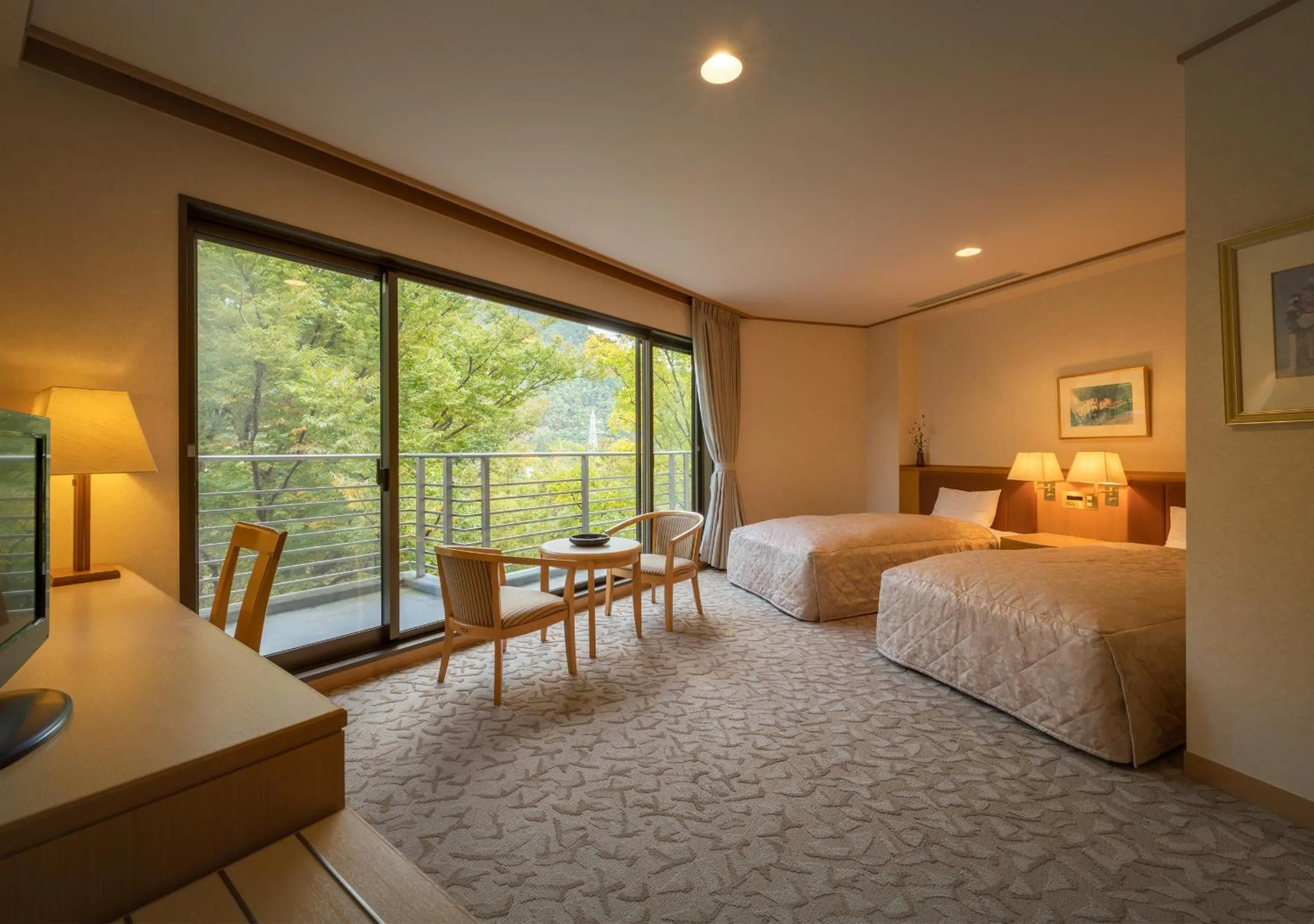 Photo of the whole room, Bed in Iizaka Onsen Surikamitei Ohtori