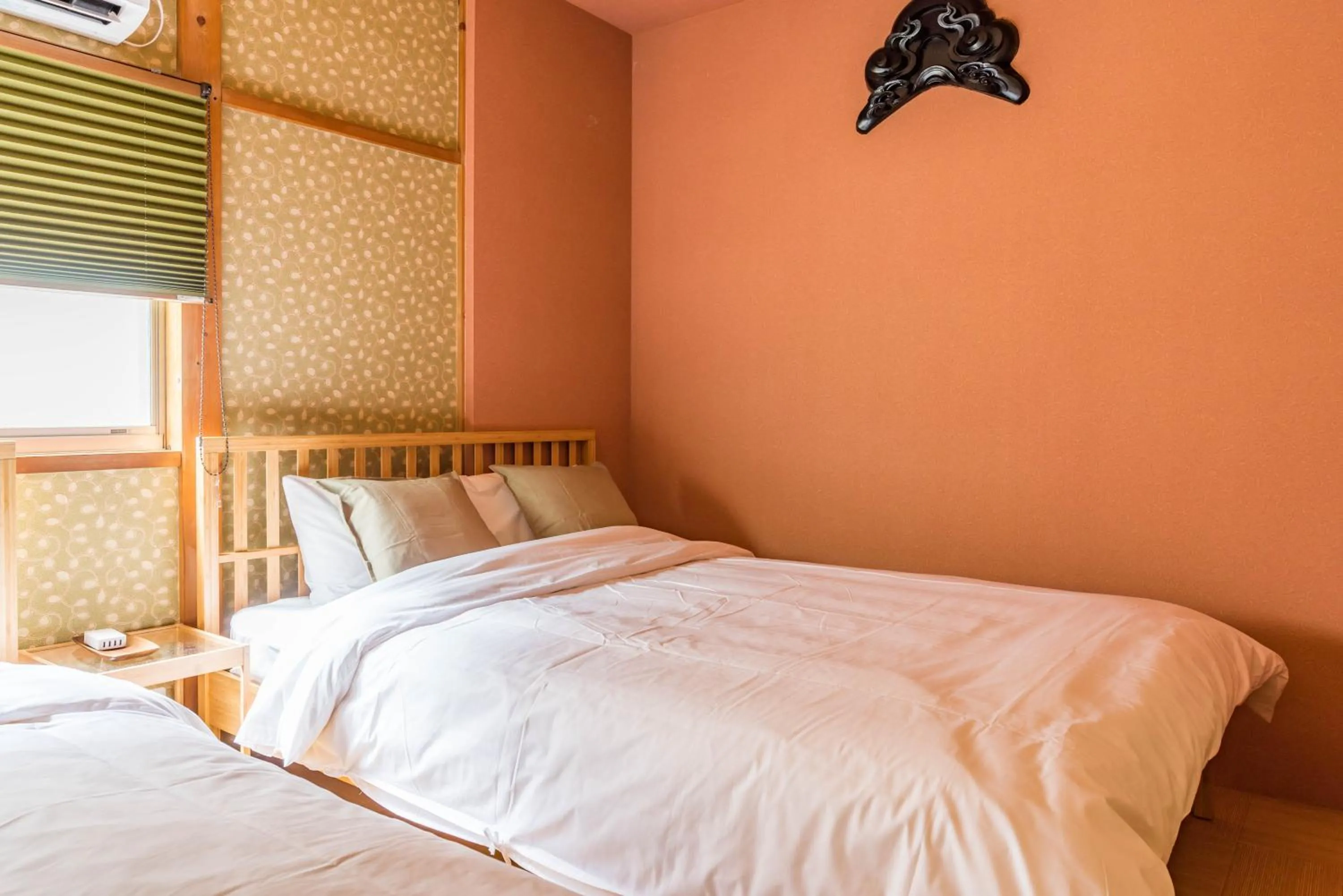 Bedroom, Bed in Tino Kawara