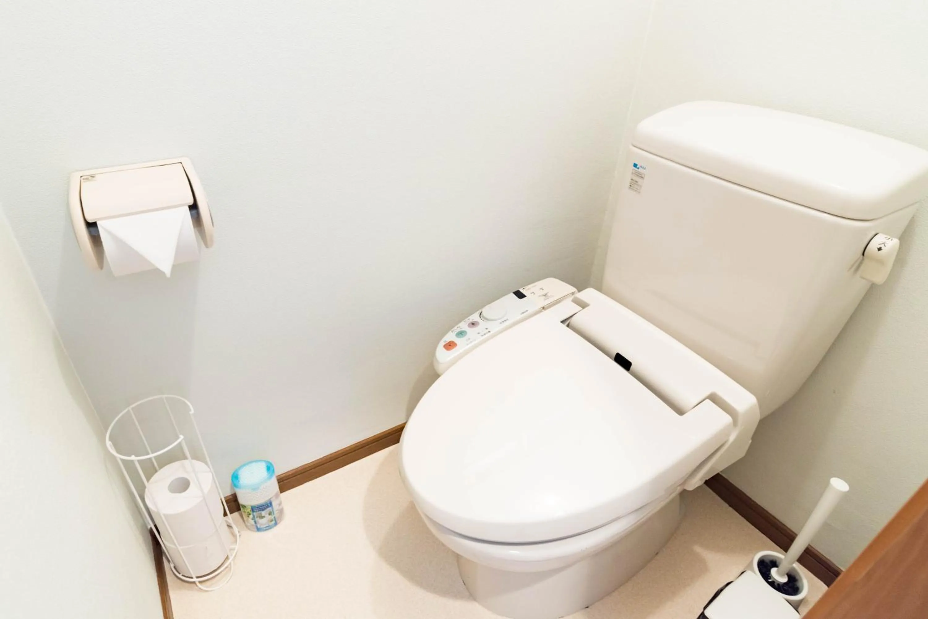 Toilet in Tino Kawara