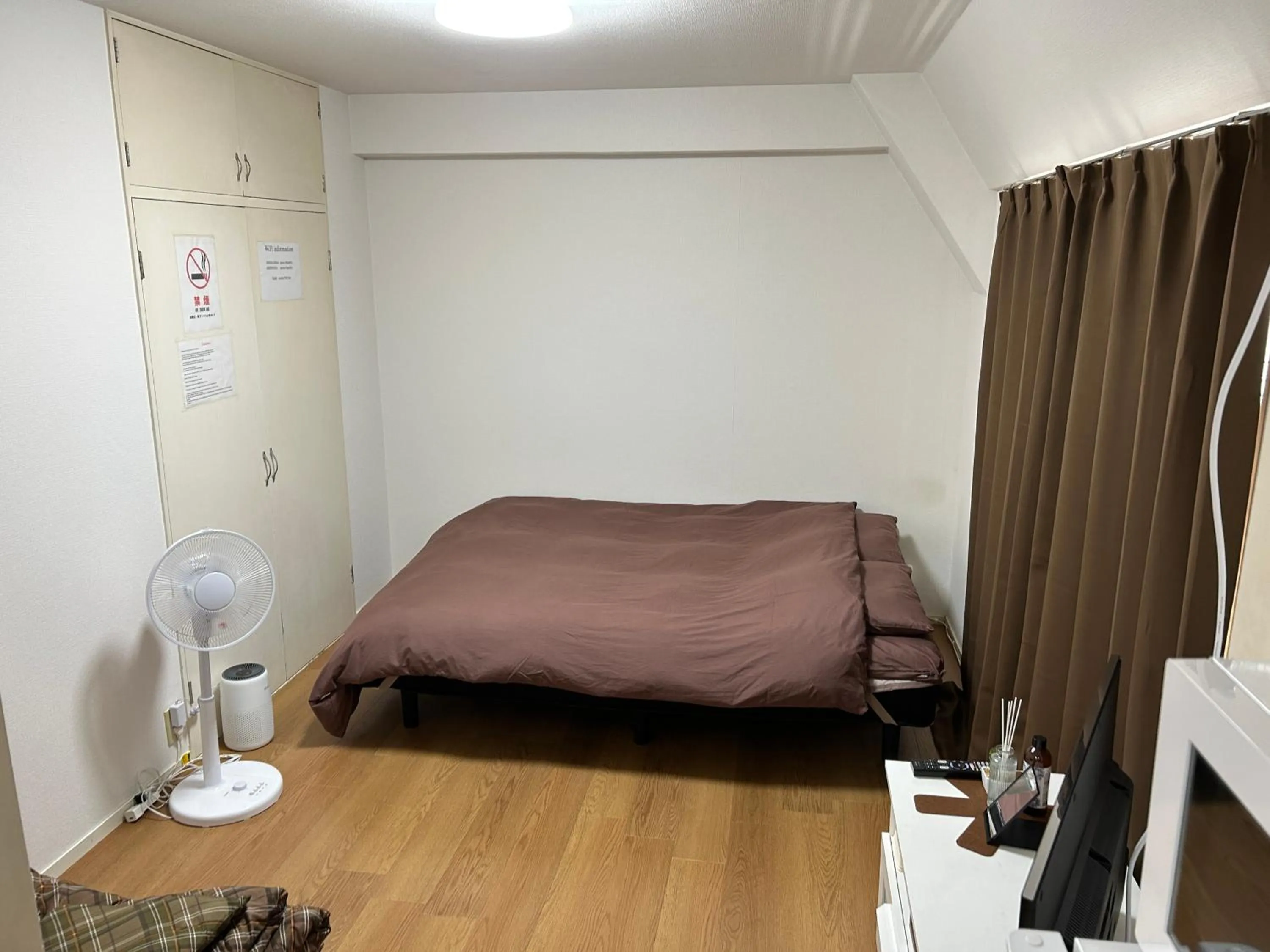 Bed in Guest House ZEN HAKATA Ohori Park 1