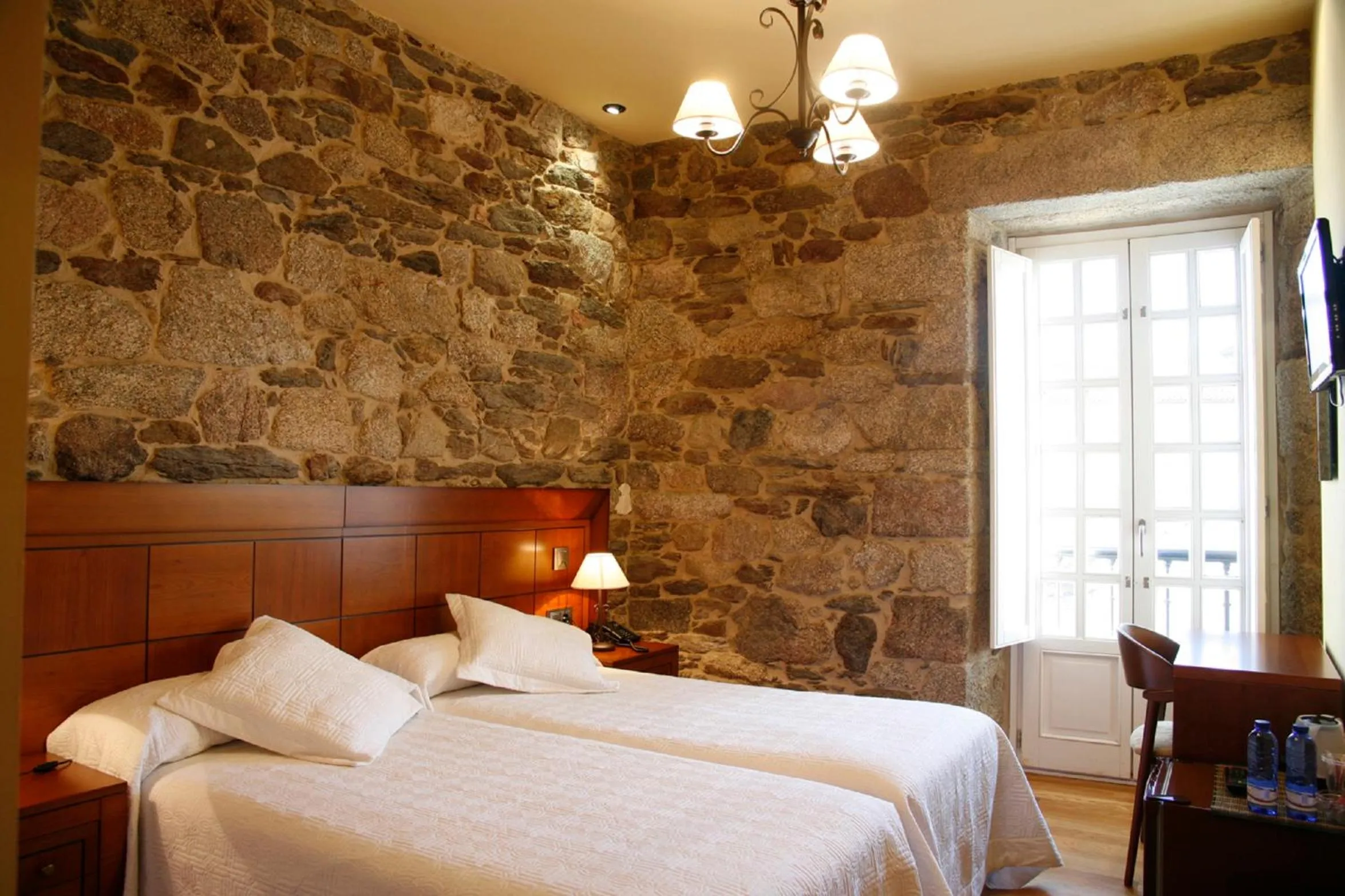 Photo of the whole room, Bed in Hotel Casa de Caldelas