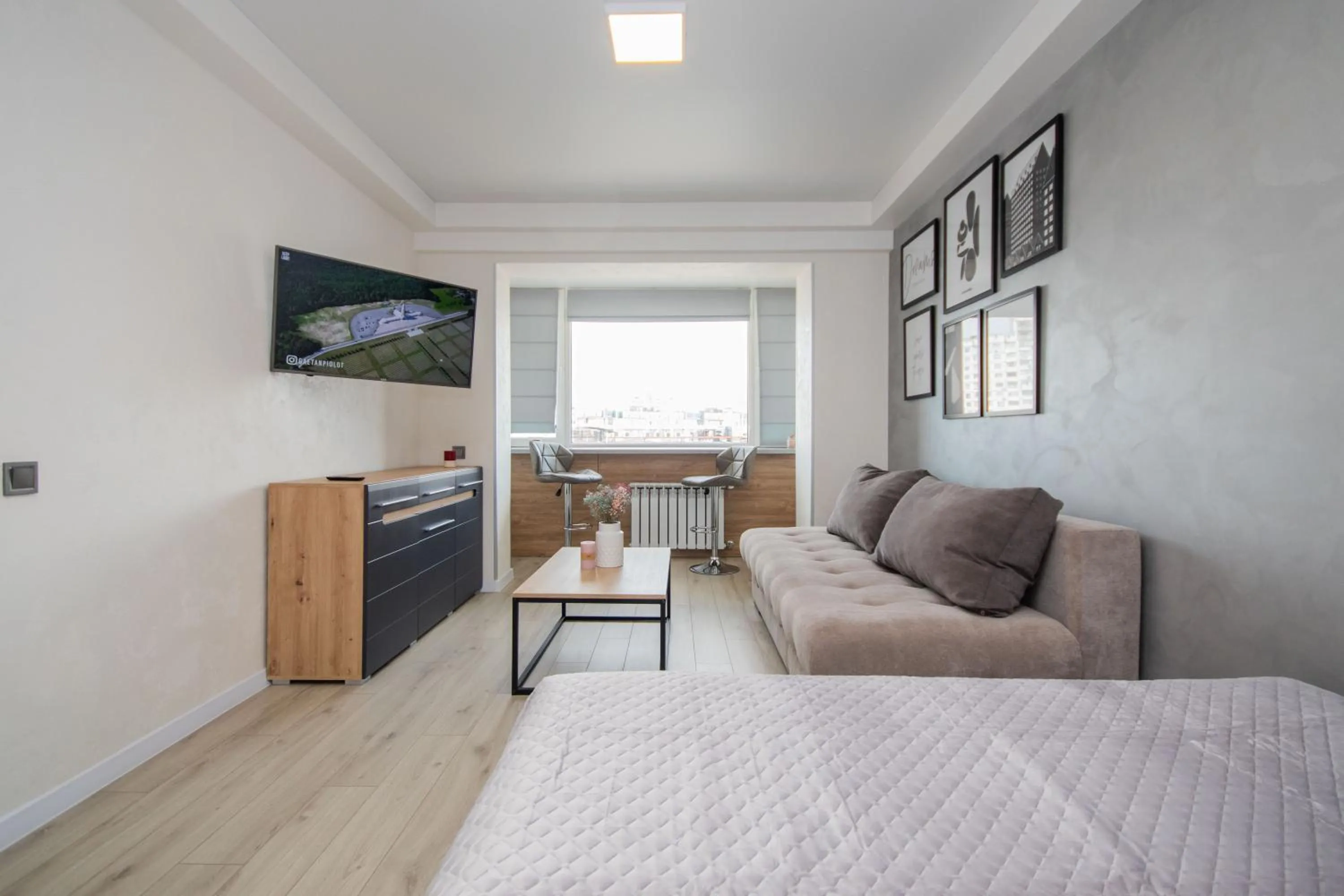 Bedroom in CityApartments Kyiv Obolon