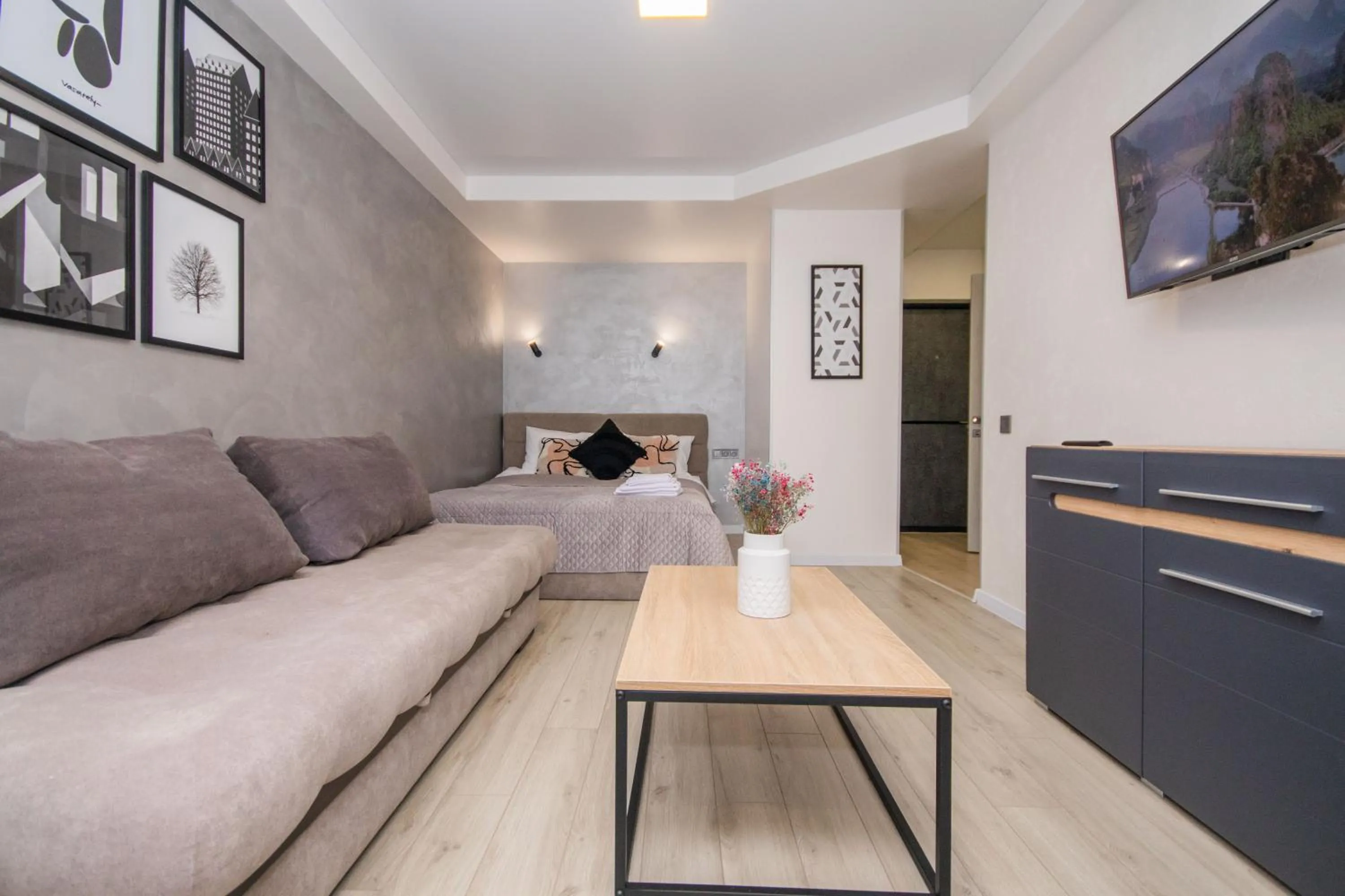 Bedroom in CityApartments Kyiv Obolon