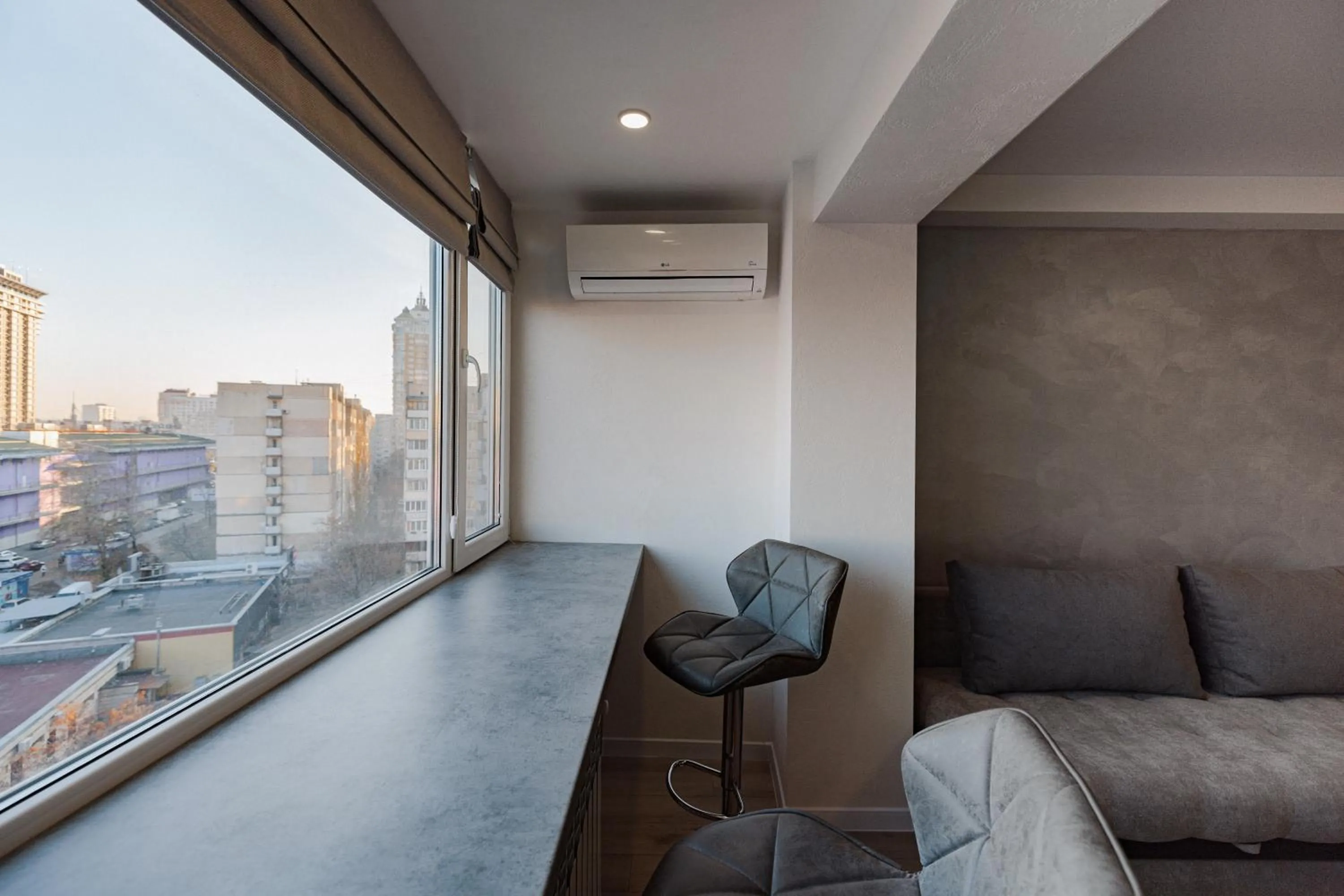 Bedroom in CityApartments Kyiv Obolon